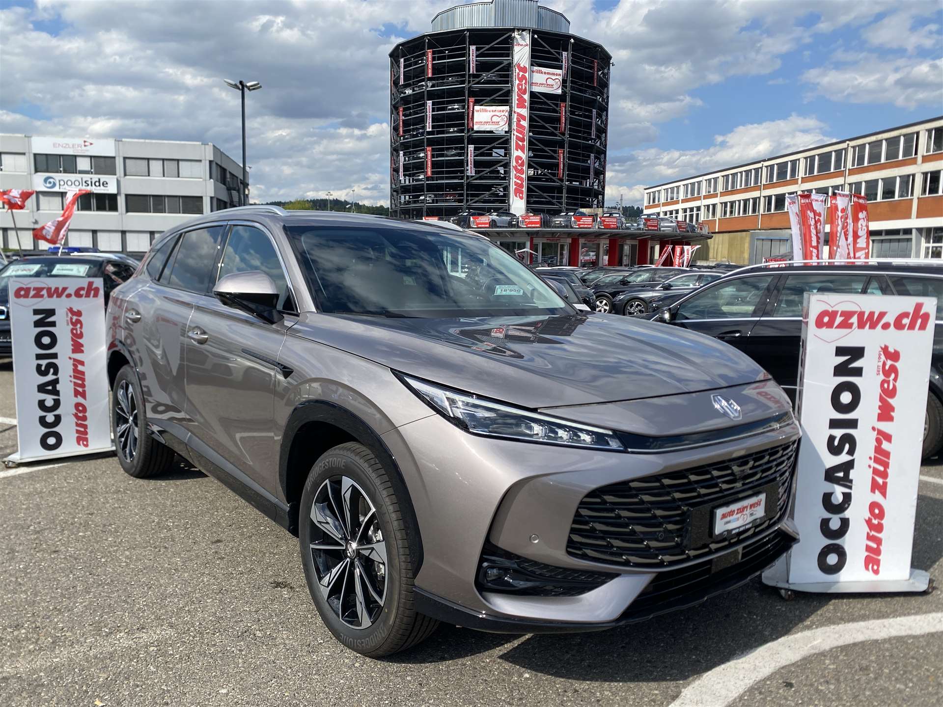 MG HS 1.5 T HEV+ Luxury 224PS Automat