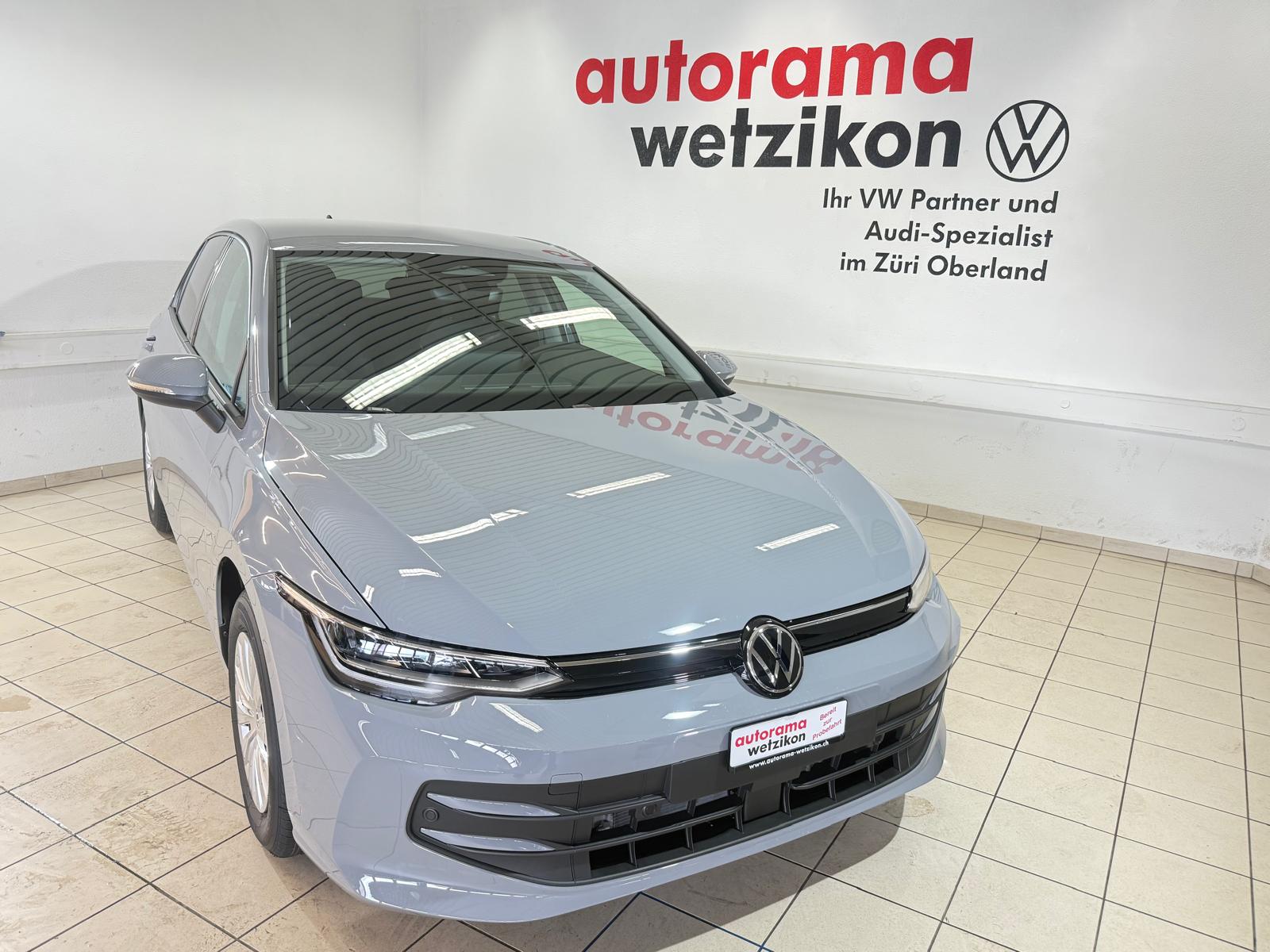VW Golf 1.5 TSI Basis-showroom-element-1
