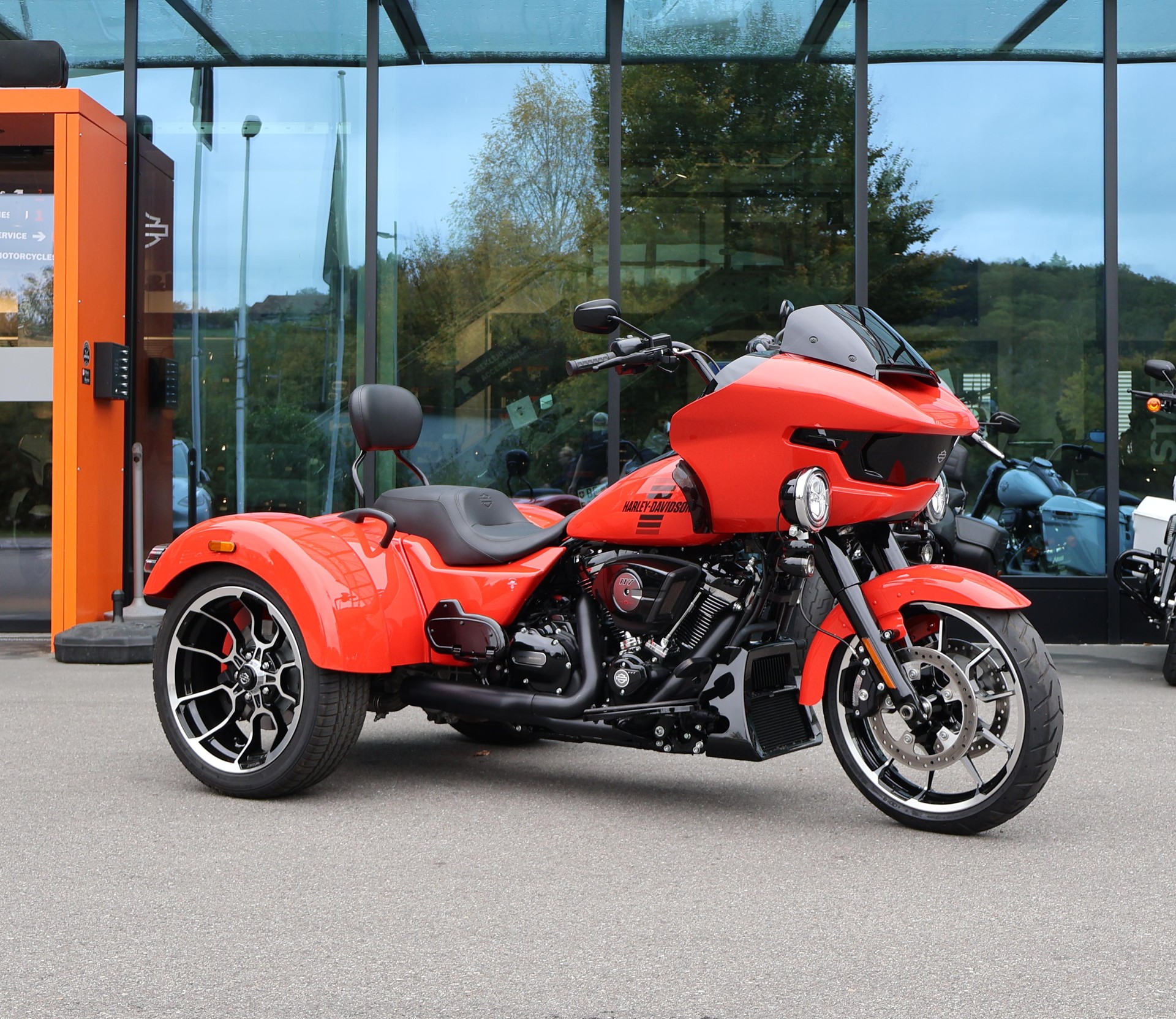 HARLEY-DAVIDSON FLTRT Road Glide 3-image-4