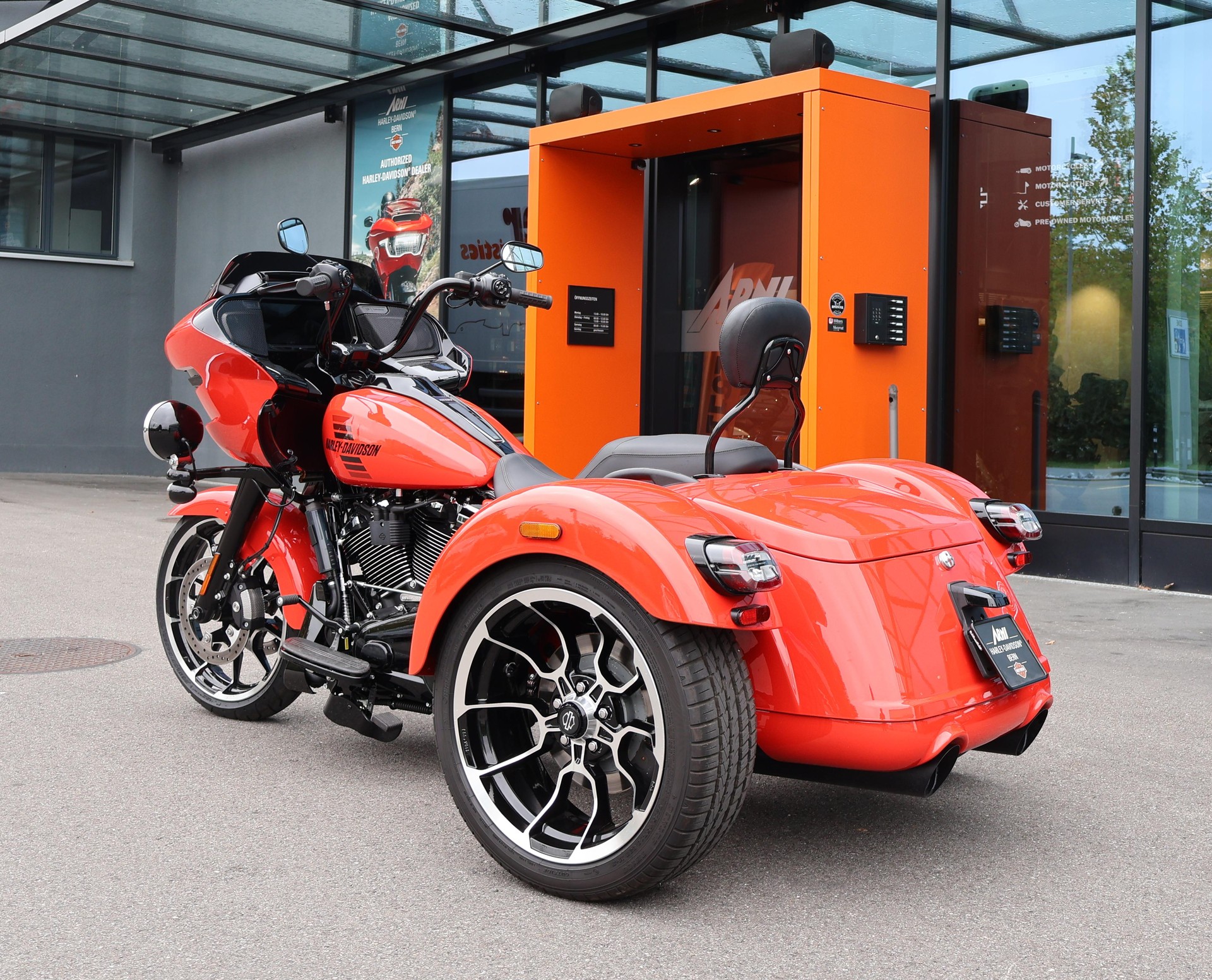 HARLEY-DAVIDSON FLTRT Road Glide 3-image-2