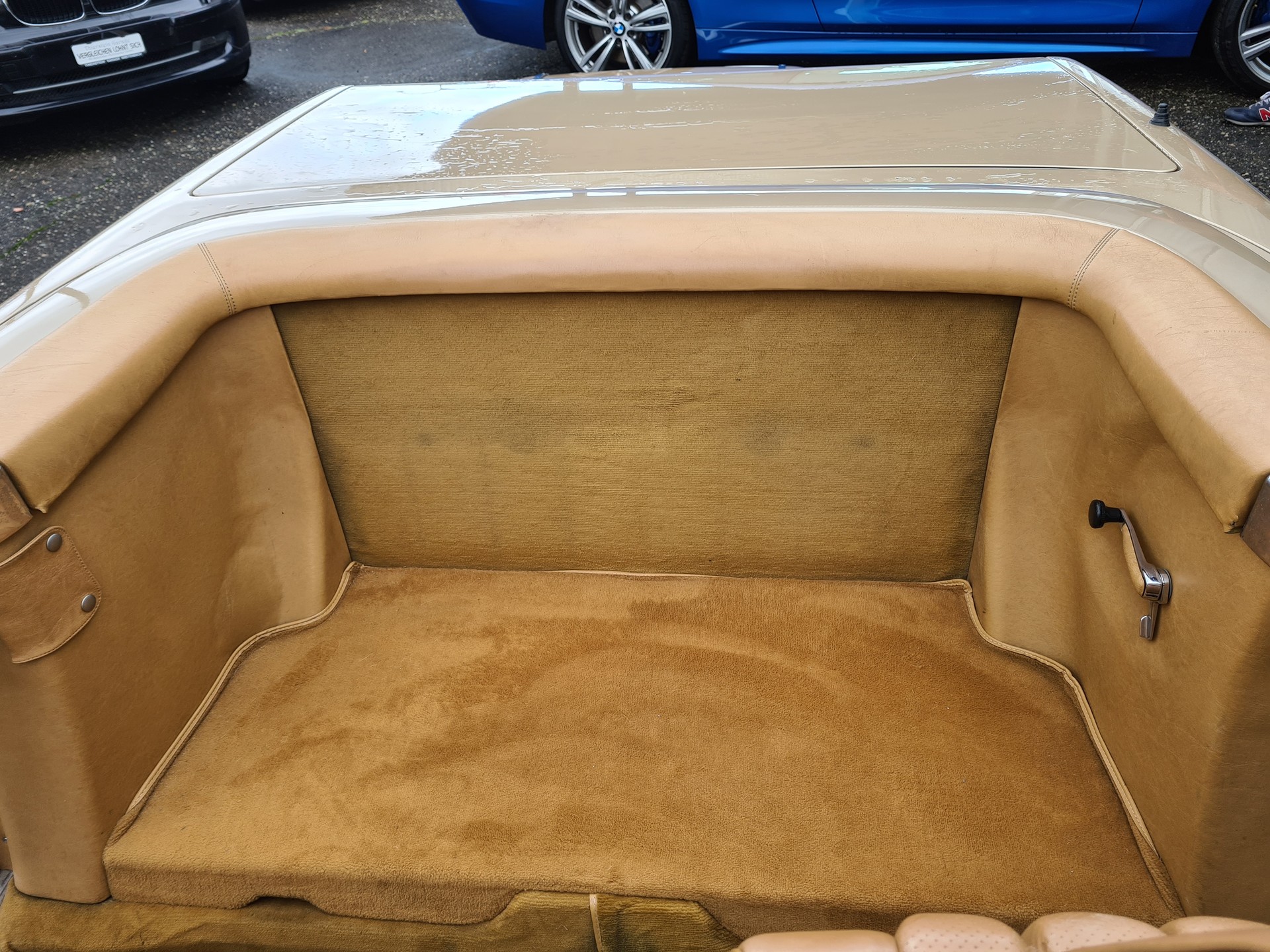 MERCEDES-BENZ SL 380-image-9