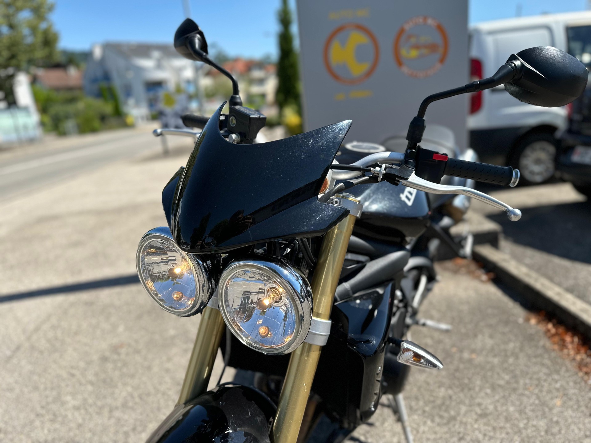 TRIUMPH Street Triple 675-image-4