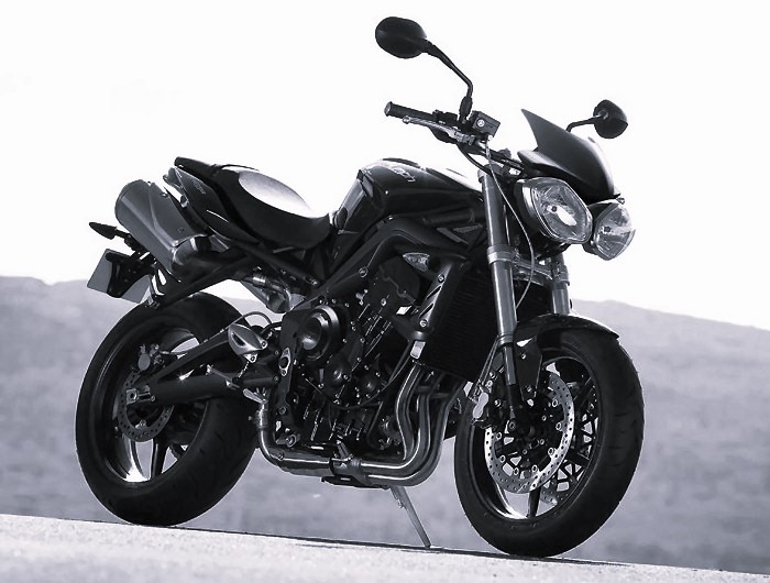 TRIUMPH Street Triple 675-image-2