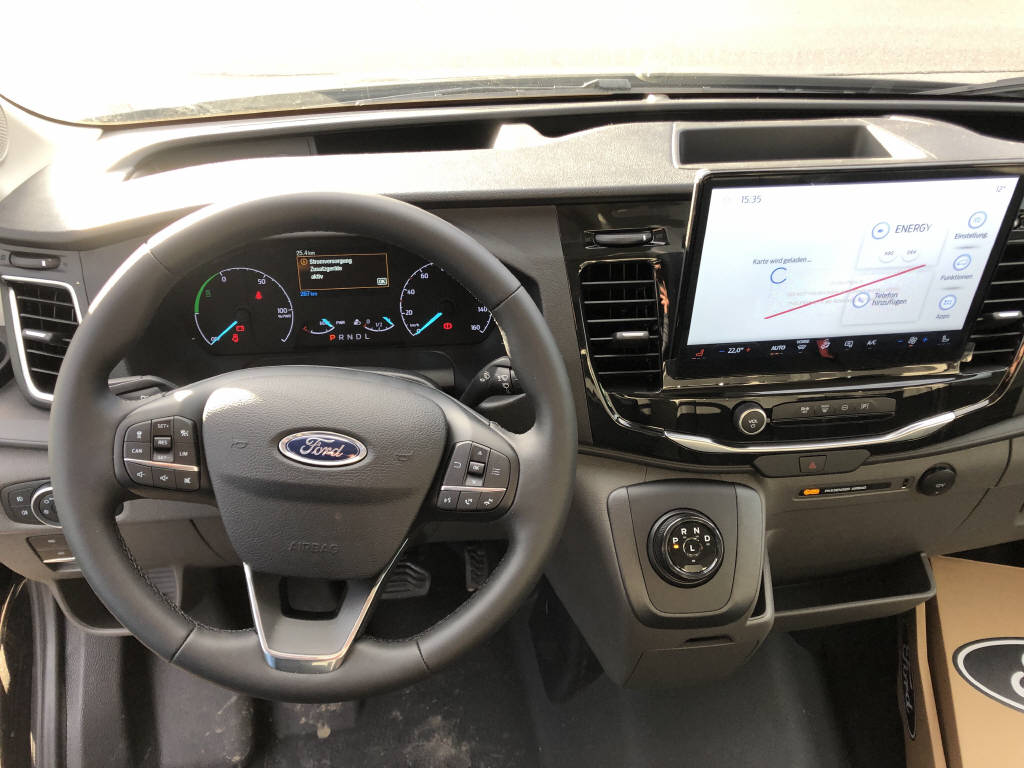 FORD E-Transit Van 350 L2H2 67kWh Trend-image-8