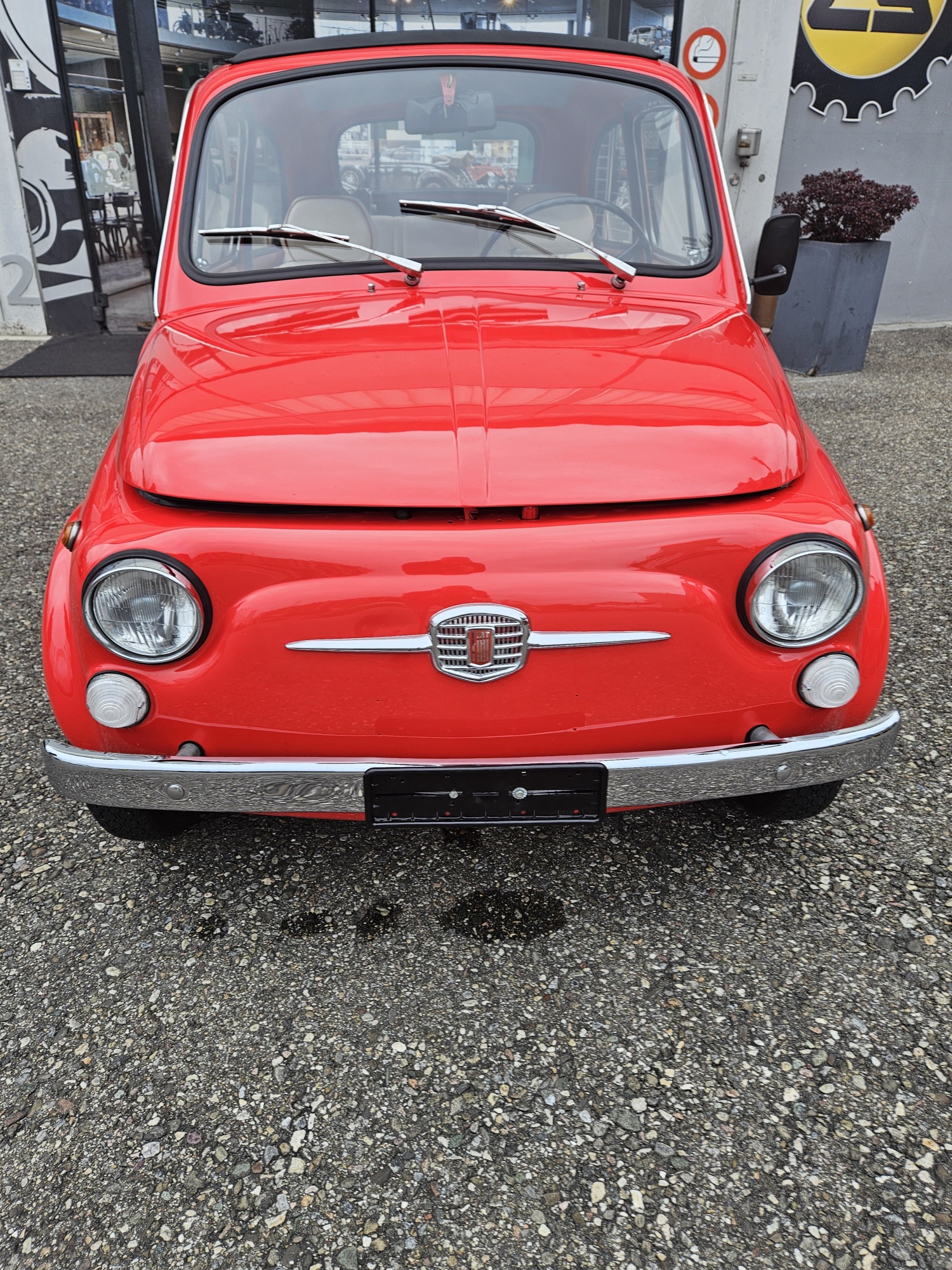 FIAT 500 Nuova mit Veteraneintrag-showroom-element-1