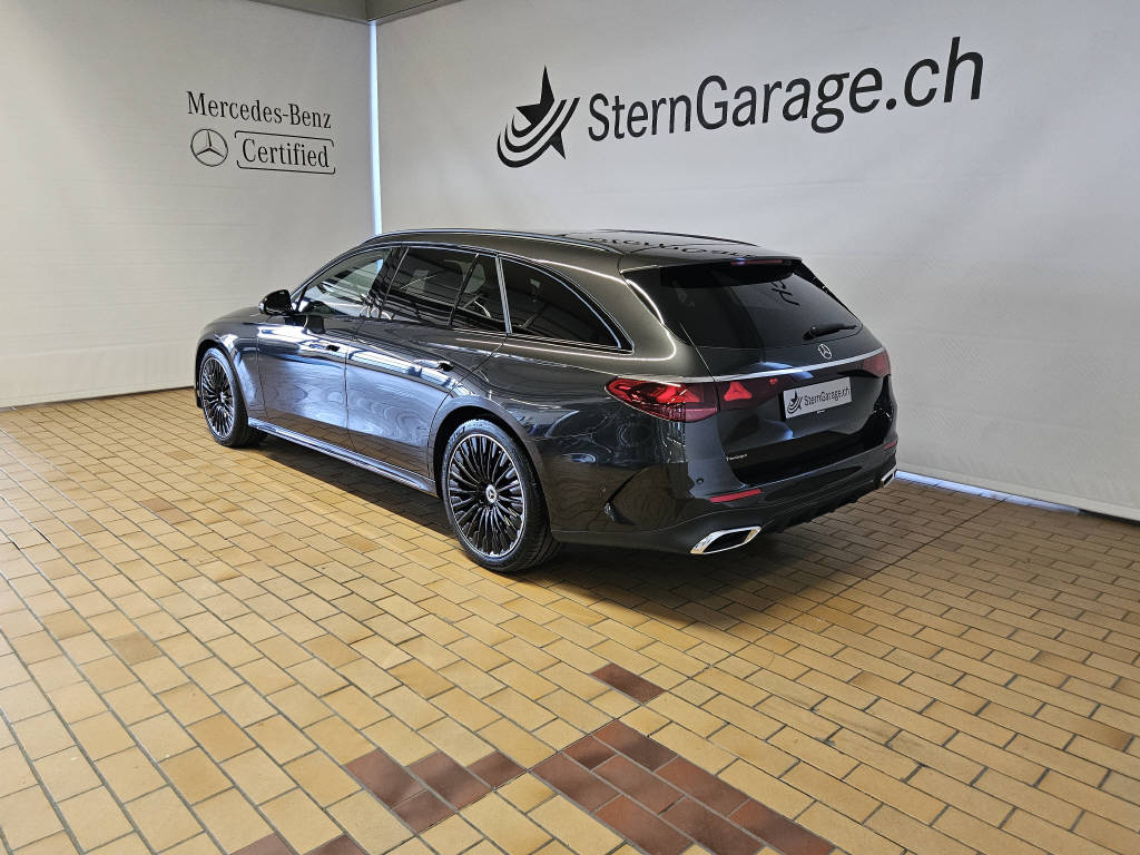 MERCEDES-BENZ E 450 4Matic AMG Line Kombi-showroom-element-2