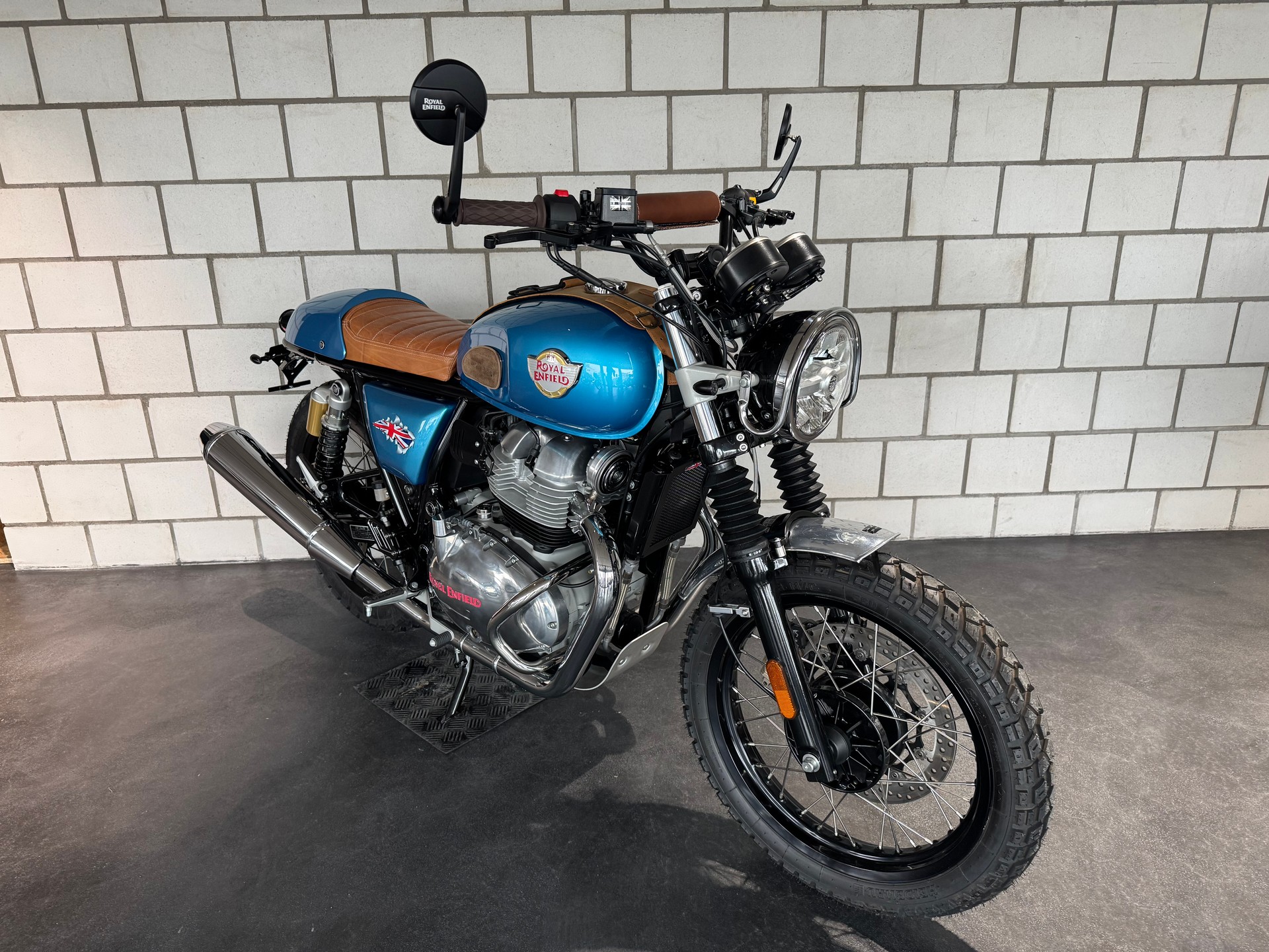 ROYAL ENFIELD Interceptor 650 Custom-image-0