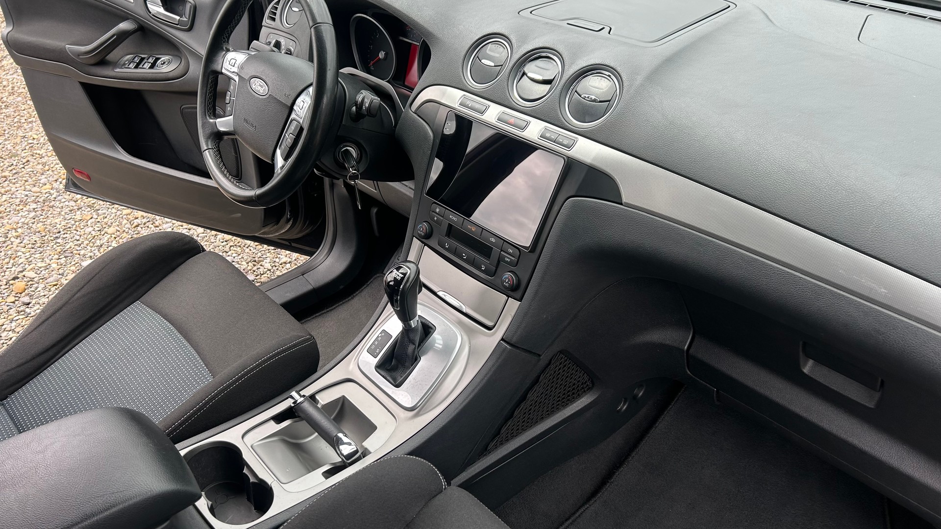 FORD S-Max 2.0 TDCi KNIE-Edition PowerShift-image-8