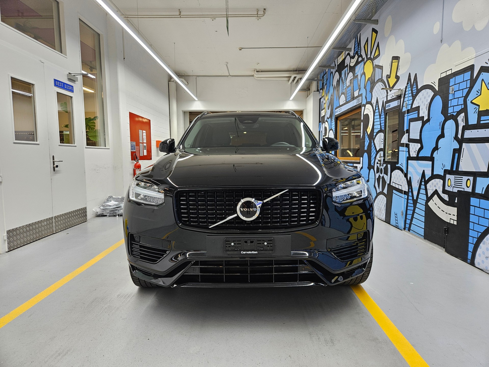 VOLVO XC90 T8 eAWD PluginHybrid Plus Dark Geartronic-showroom-element-1