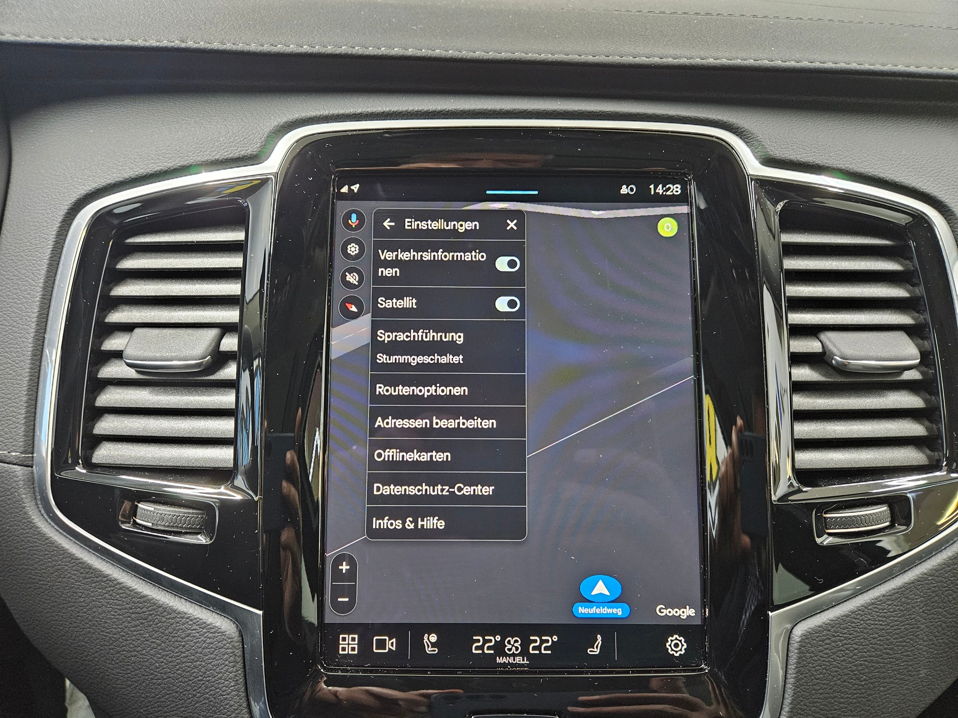 VOLVO XC90 T8 eAWD PluginHybrid Plus Dark Geartronic-image-16