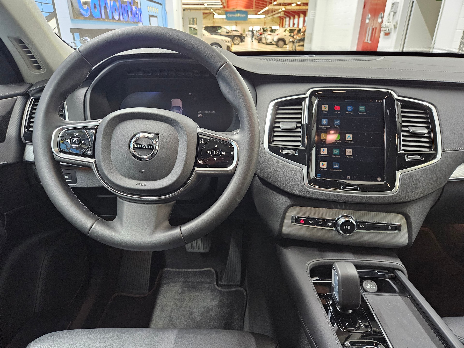 VOLVO XC90 T8 eAWD PluginHybrid Plus Dark Geartronic-image-11