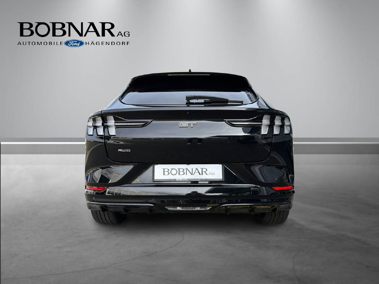 FORD Mustang Mach-E Extended GT AWD-image-7