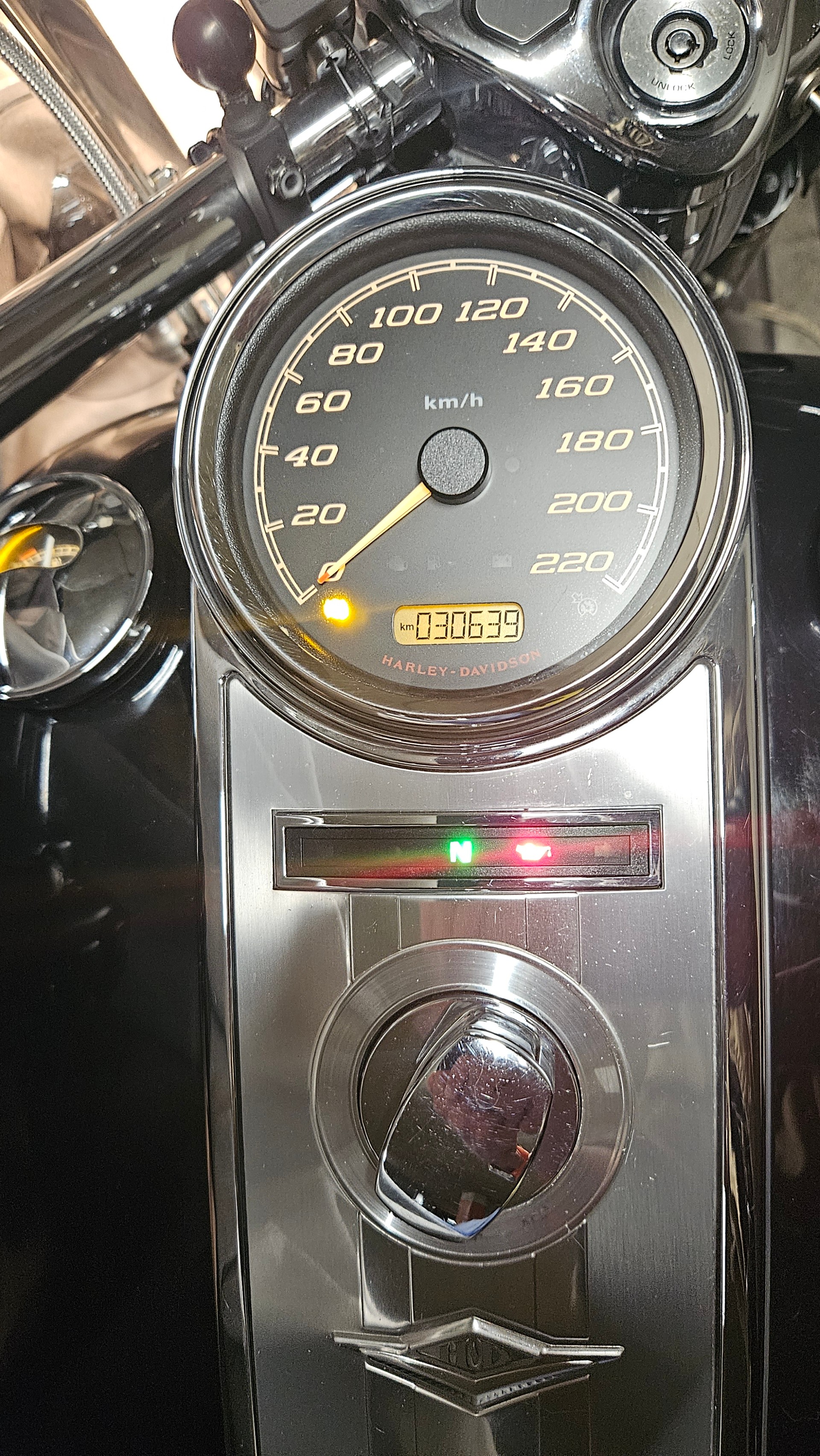 HARLEY-DAVIDSON FLHRC Road King Classic 103 ABS-image-1