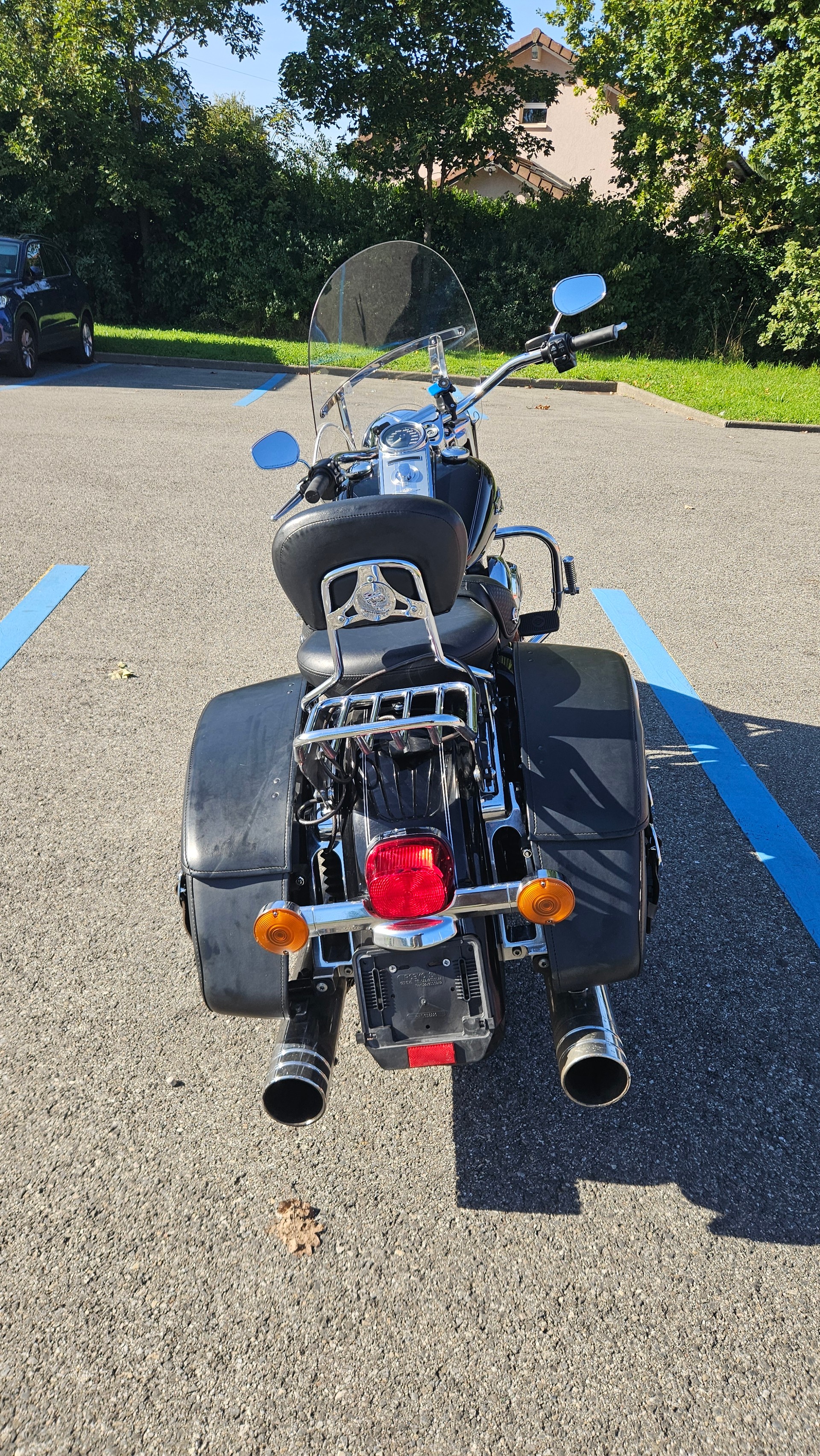 HARLEY-DAVIDSON FLHRC Road King Classic 103 ABS-image-2