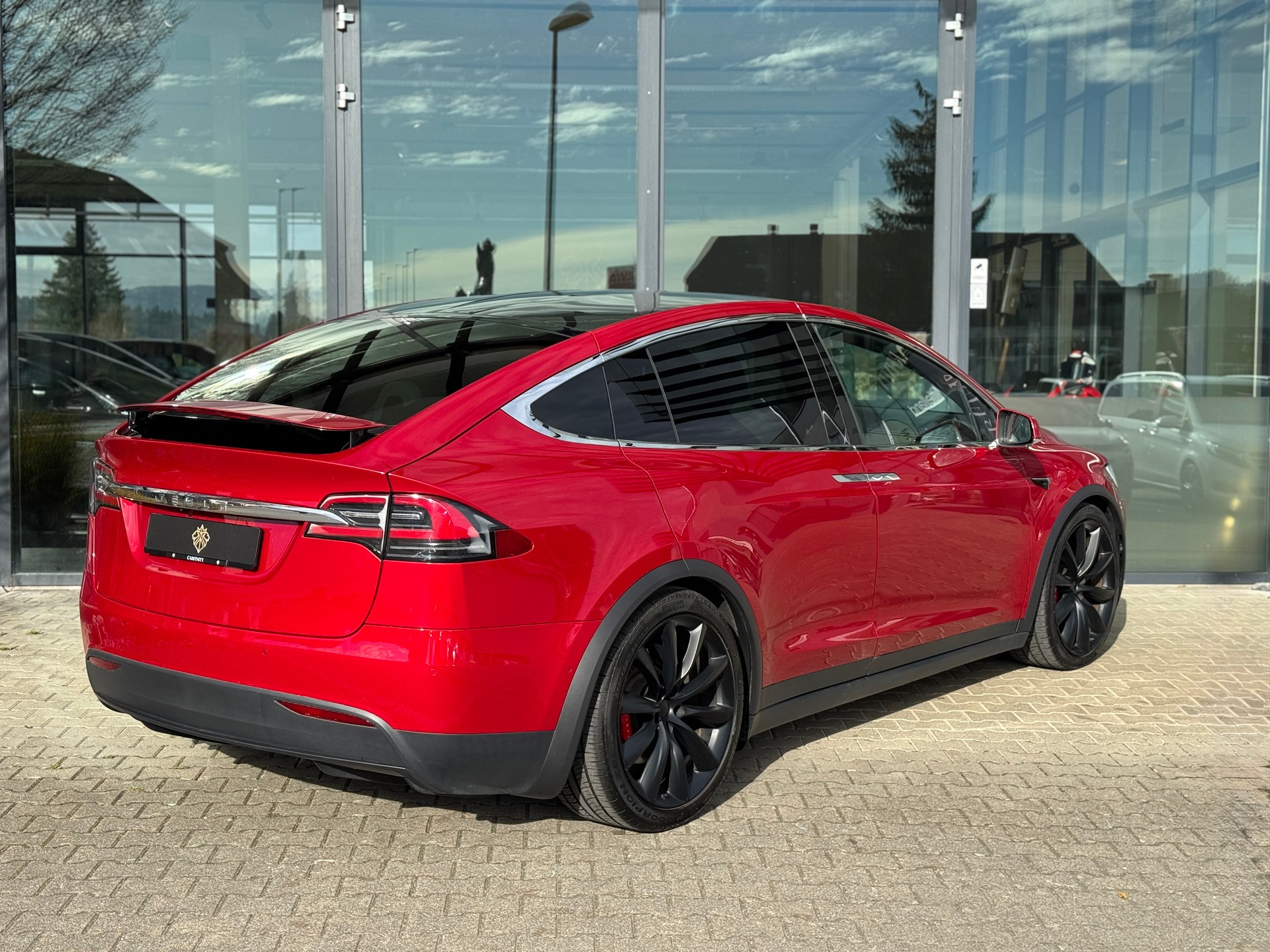 TESLA Model X 100 D Ludicrous Performance / Enhanced Autopilot / 6 Sitze / Tesla Batteriegarantie bis 25.03.2027-showroom-element-2