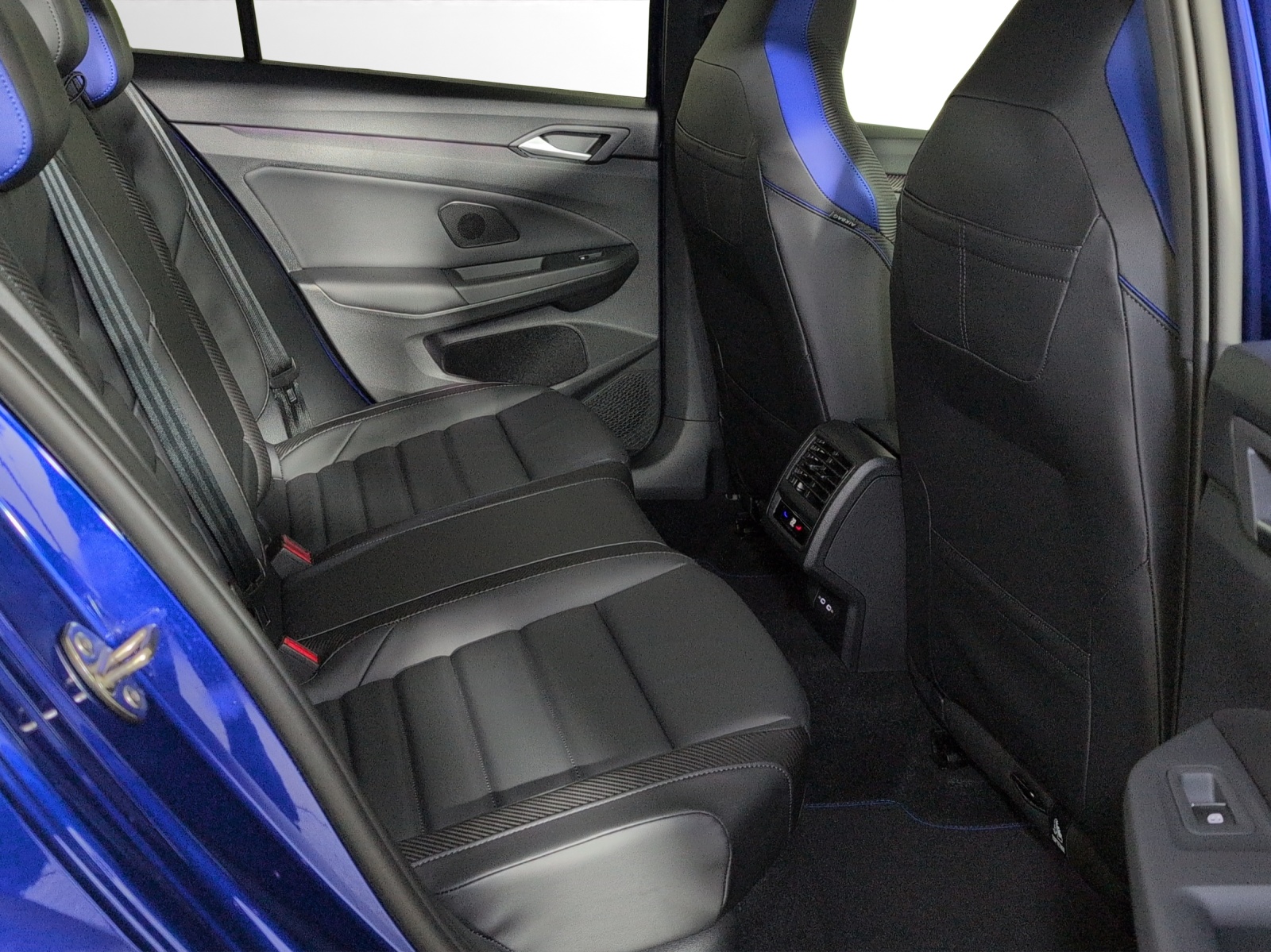 VW Golf 2.0 TSI R Black Edition DSG 4 Motion-image-8