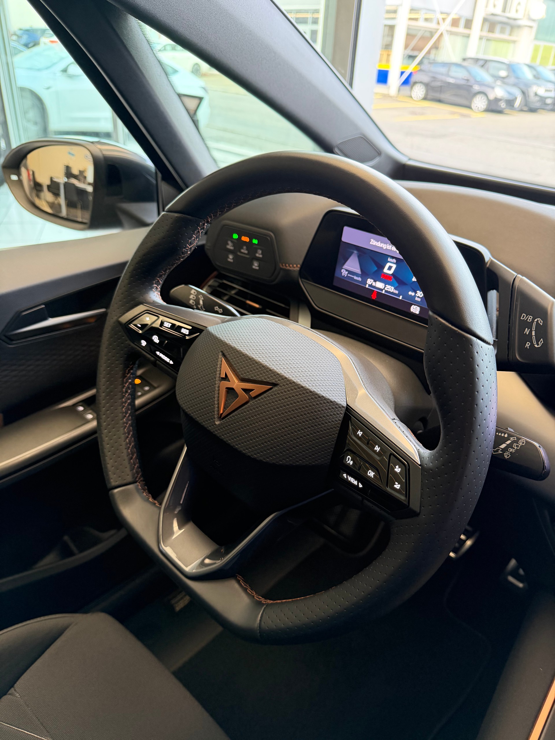 CUPRA Born 58 kWh | SoH 96.1%-image-14