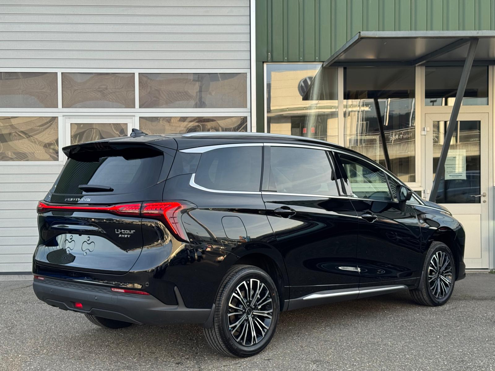 FORTHING 4 U-Tour 1.5 Turbo PHEV-image-6