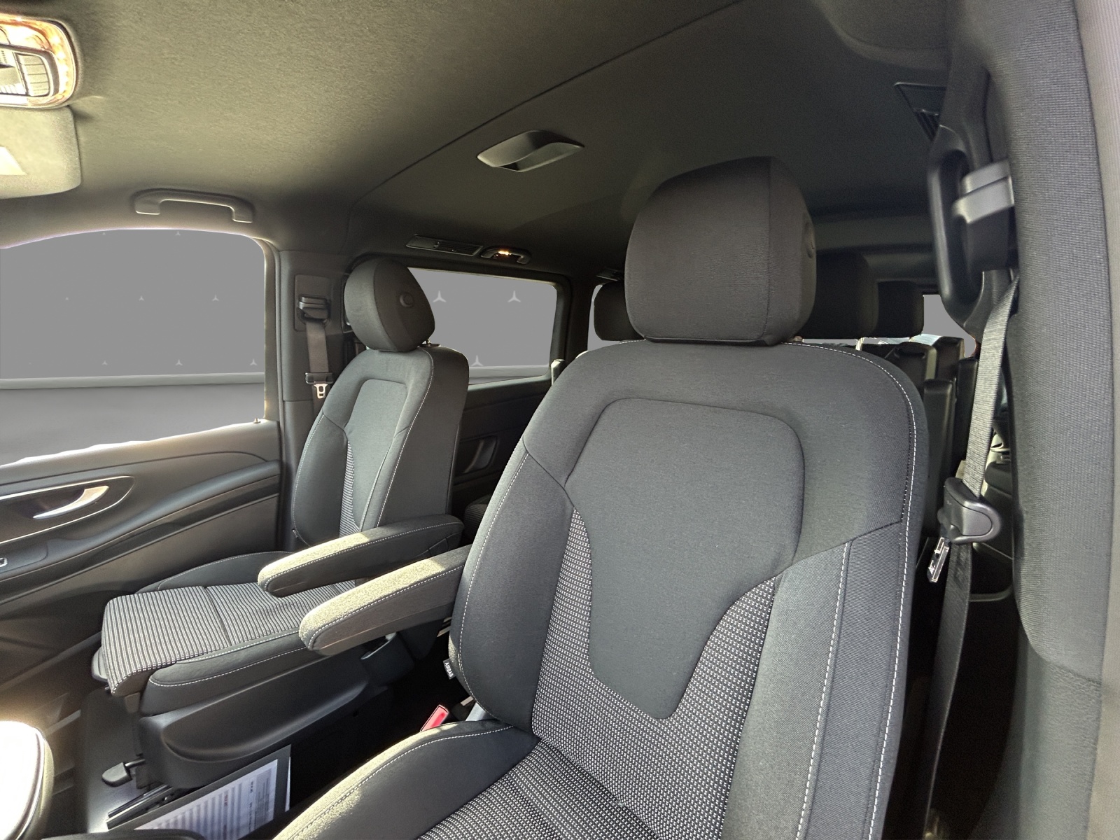 MERCEDES-BENZ V 250 d lang Style 9G-Tronic-image-10
