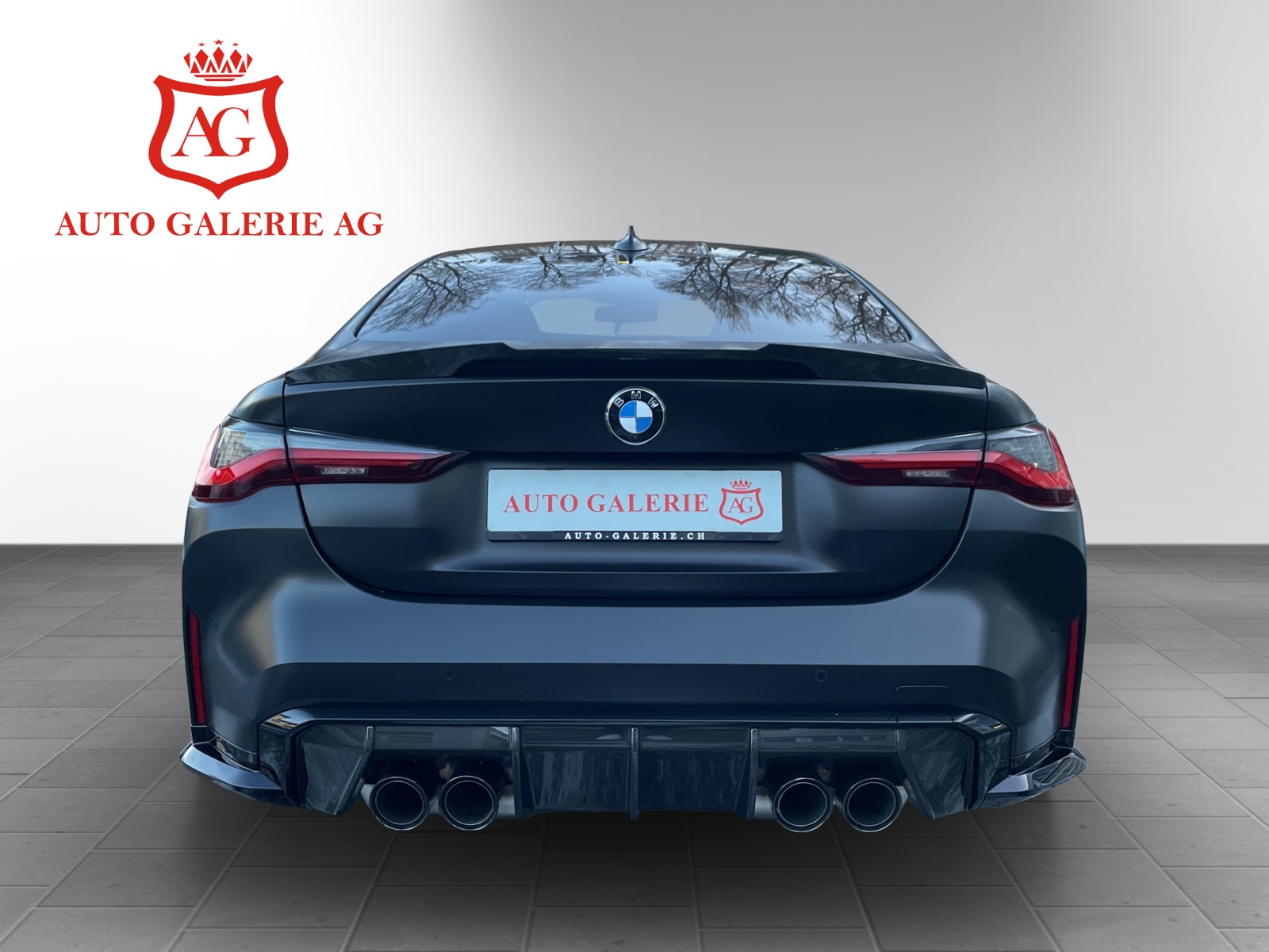 BMW M4 Coupé Competition-showroom-element-3