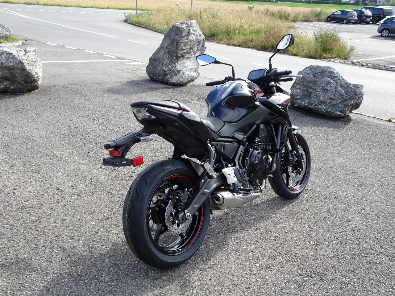 KAWASAKI Z 650 (35kW)-image-4