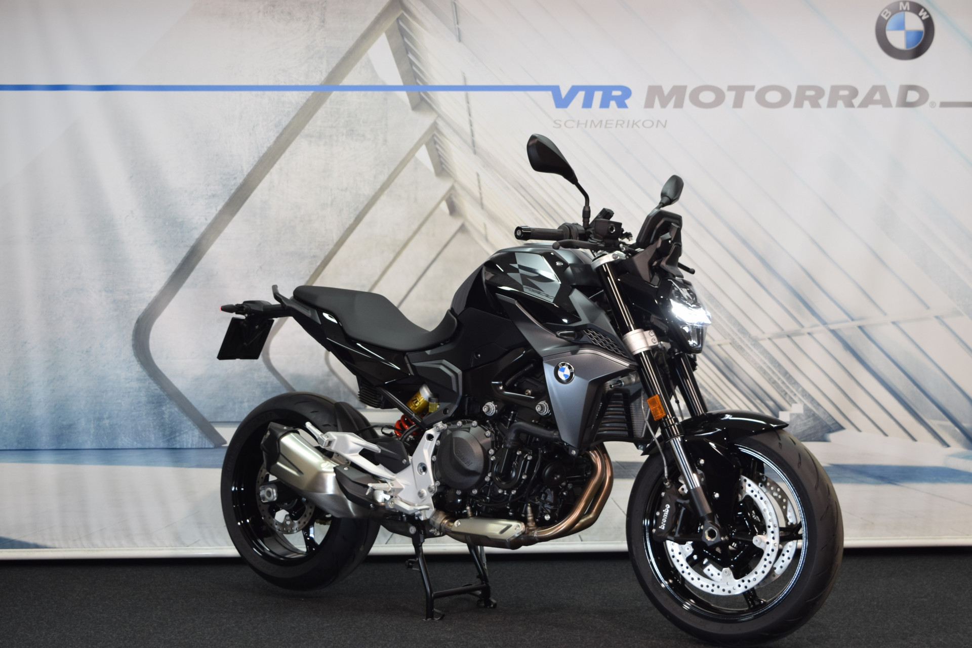 BMW F 900 R A2 Triple Black Vollausstattung 35kW