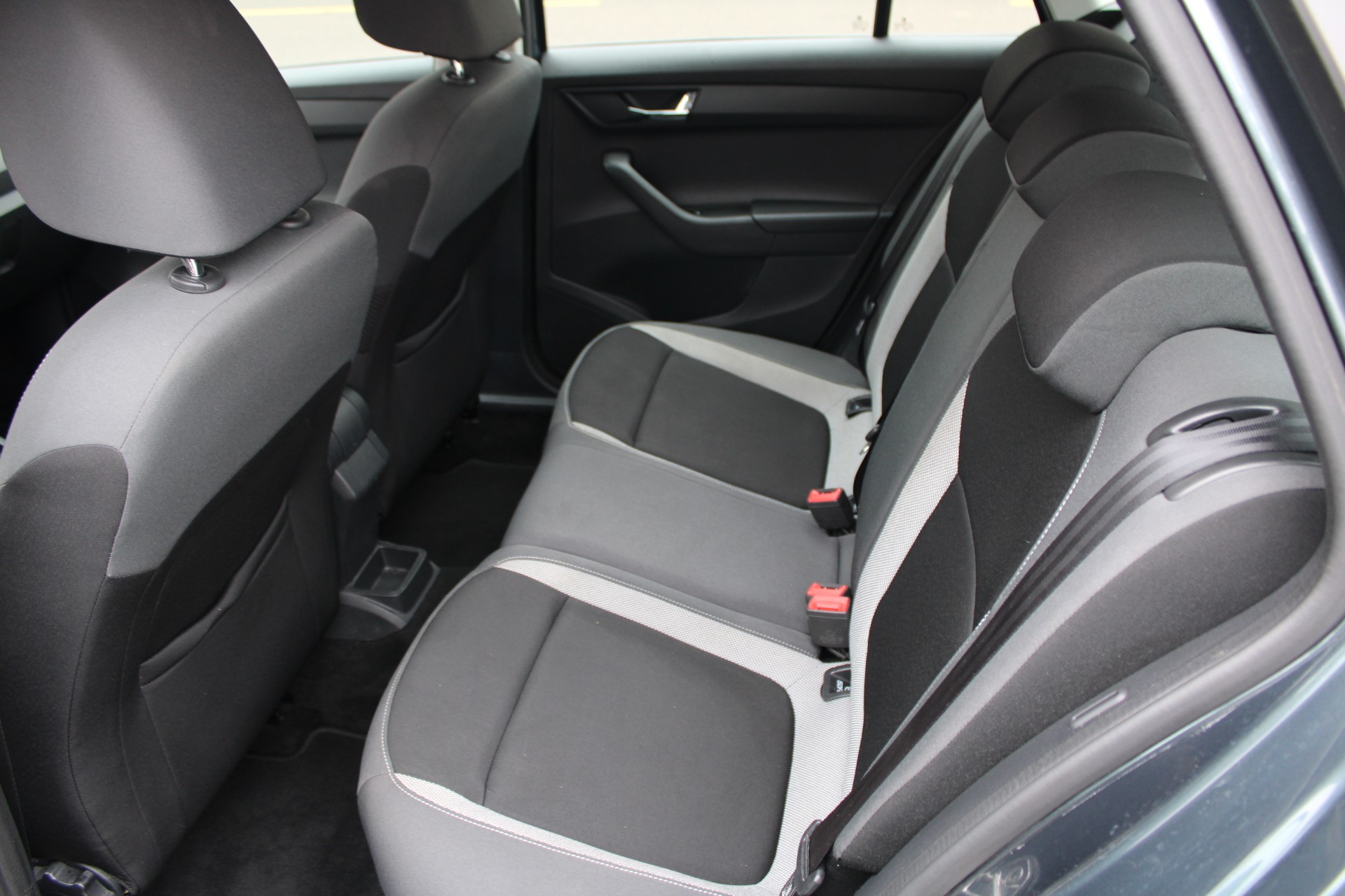 SKODA Fabia 1.2 TSI Ambition DSG-image-6