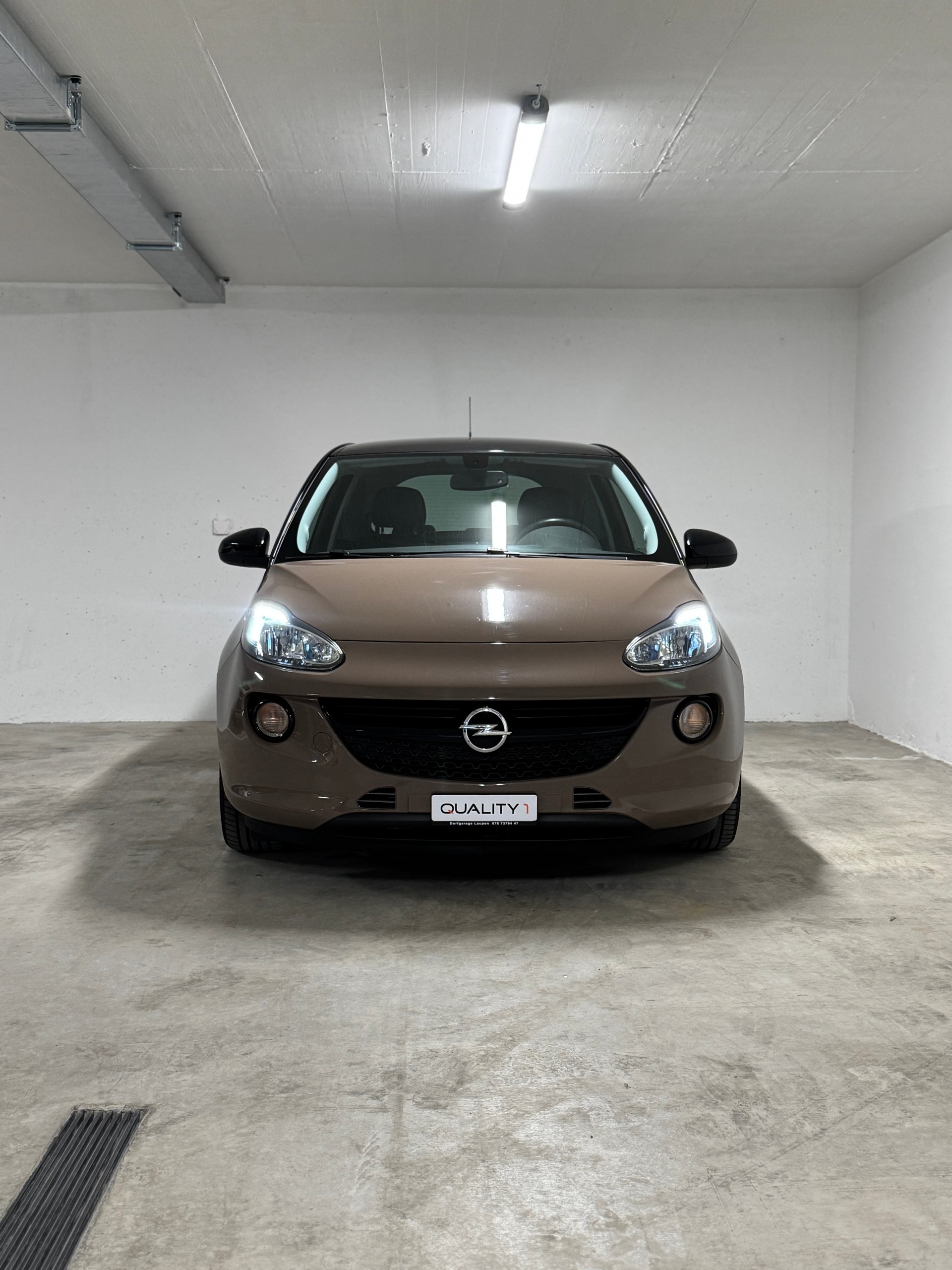 OPEL Adam 1.0 ecoFLEX Turbo SLAM *Chocolate Brown*-image-1