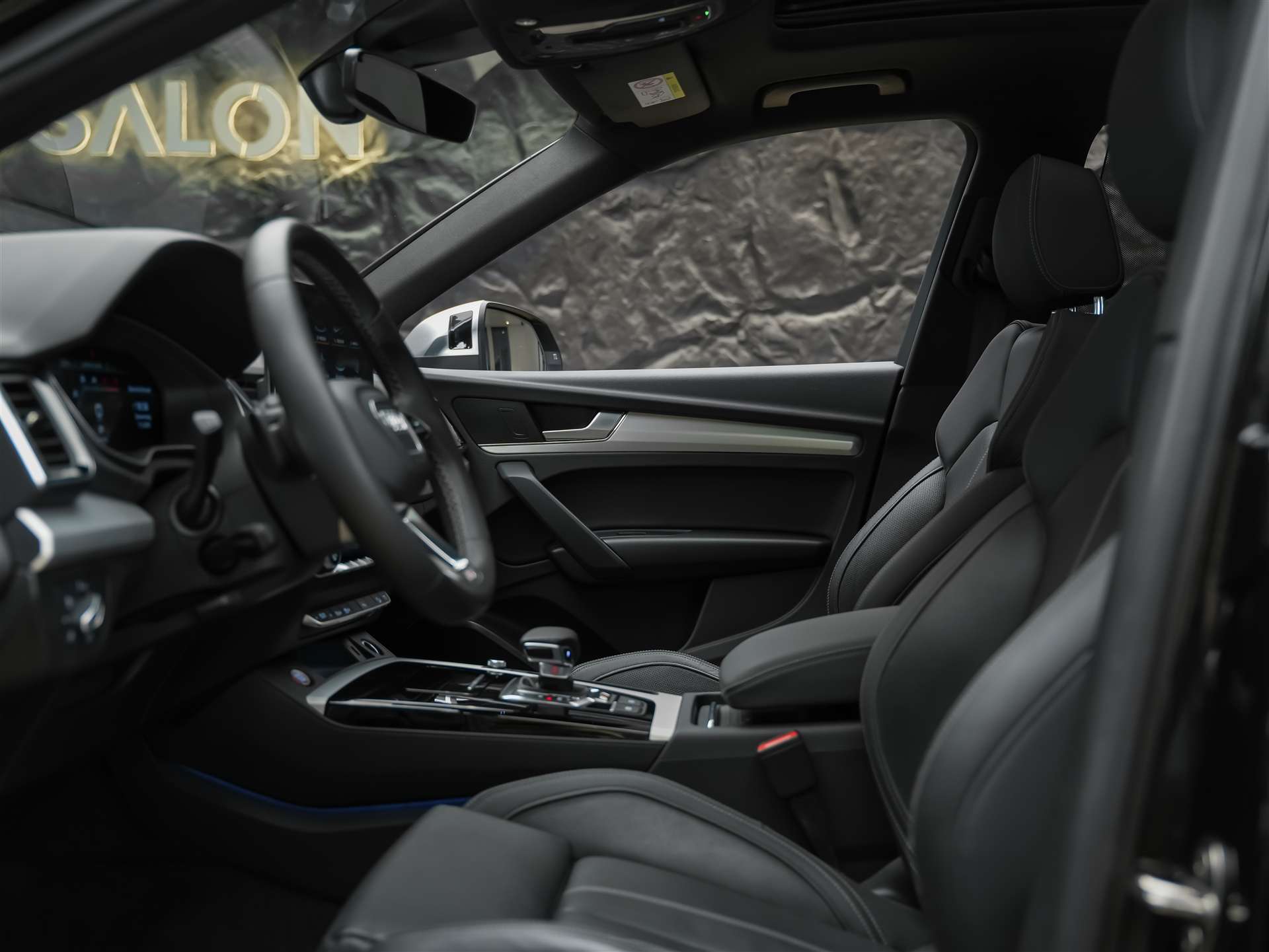 AUDI SQ5 TDI quattro tiptronic *Sitzbelüftung*Panorama*Leder*-image-9