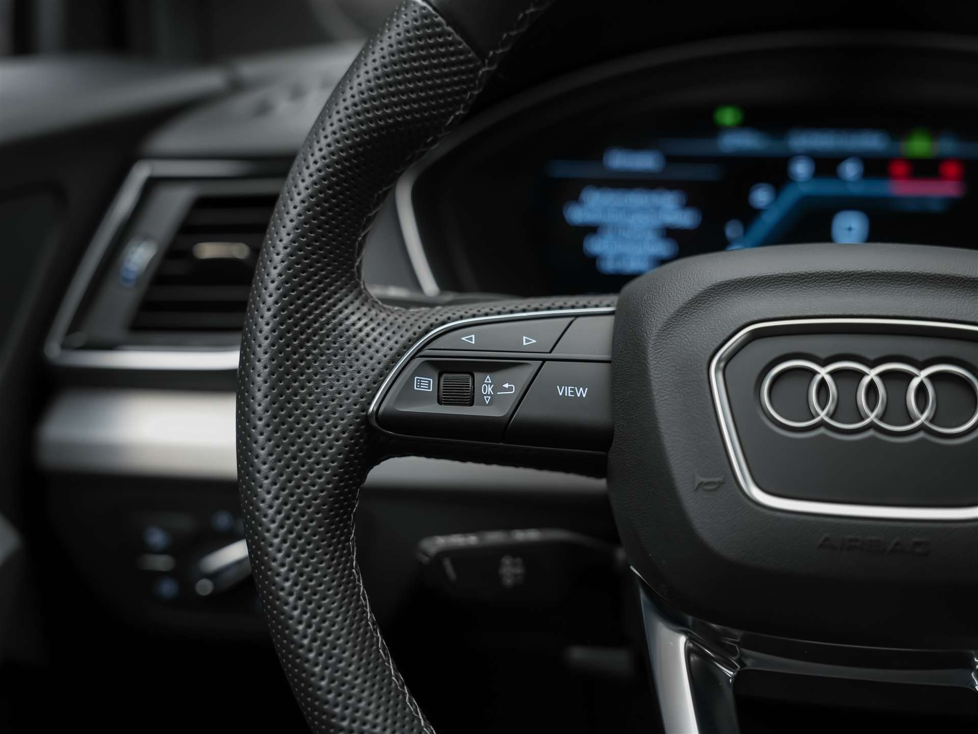 AUDI SQ5 TDI quattro tiptronic *Sitzbelüftung*Panorama*Leder*-image-29