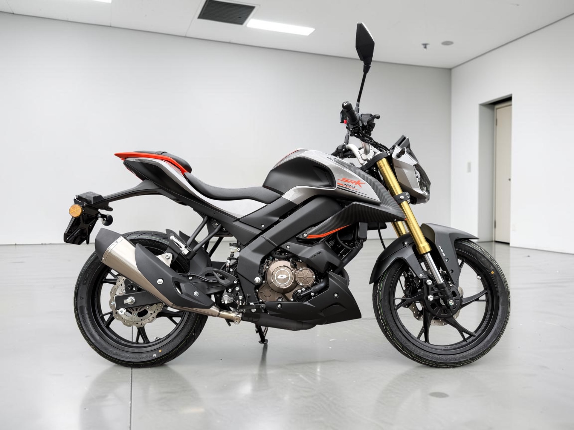 QJ SRK 125 S-image-14