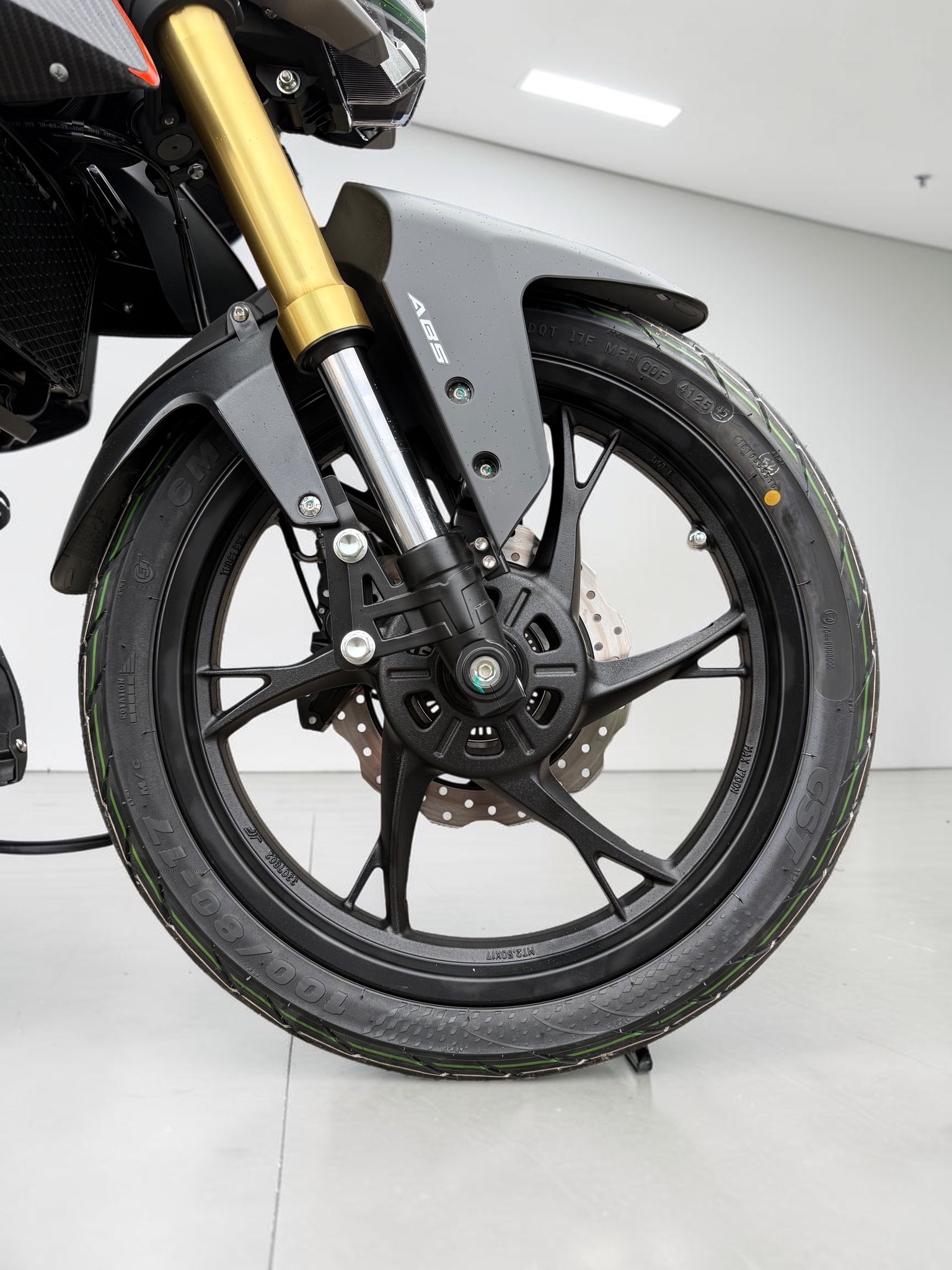 QJ SRK 125 S-image-7
