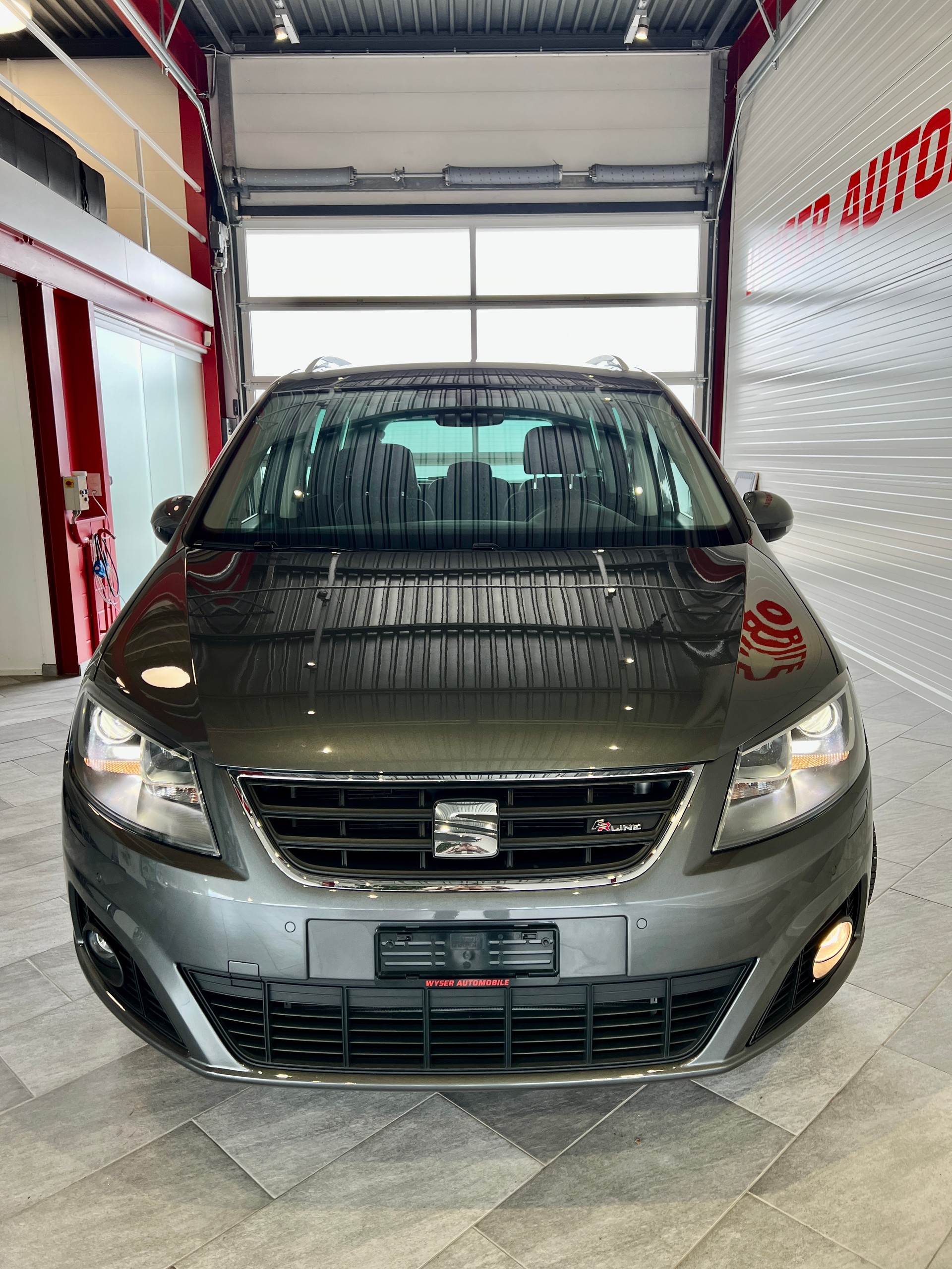 SEAT Alhambra 1.4 TSI FR Line DSG-showroom-element-1