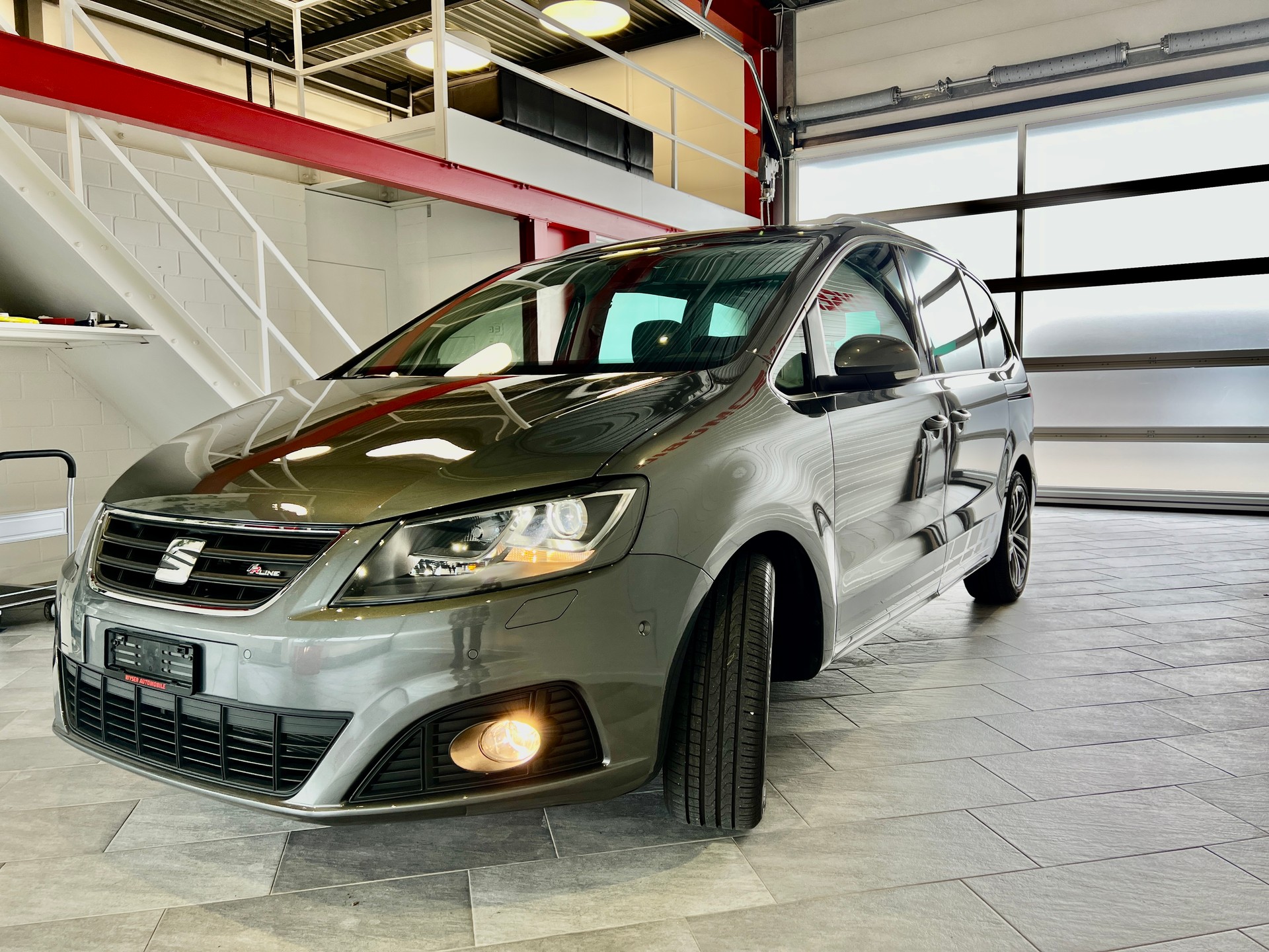 SEAT Alhambra 1.4 TSI FR Line DSG-showroom-element-2