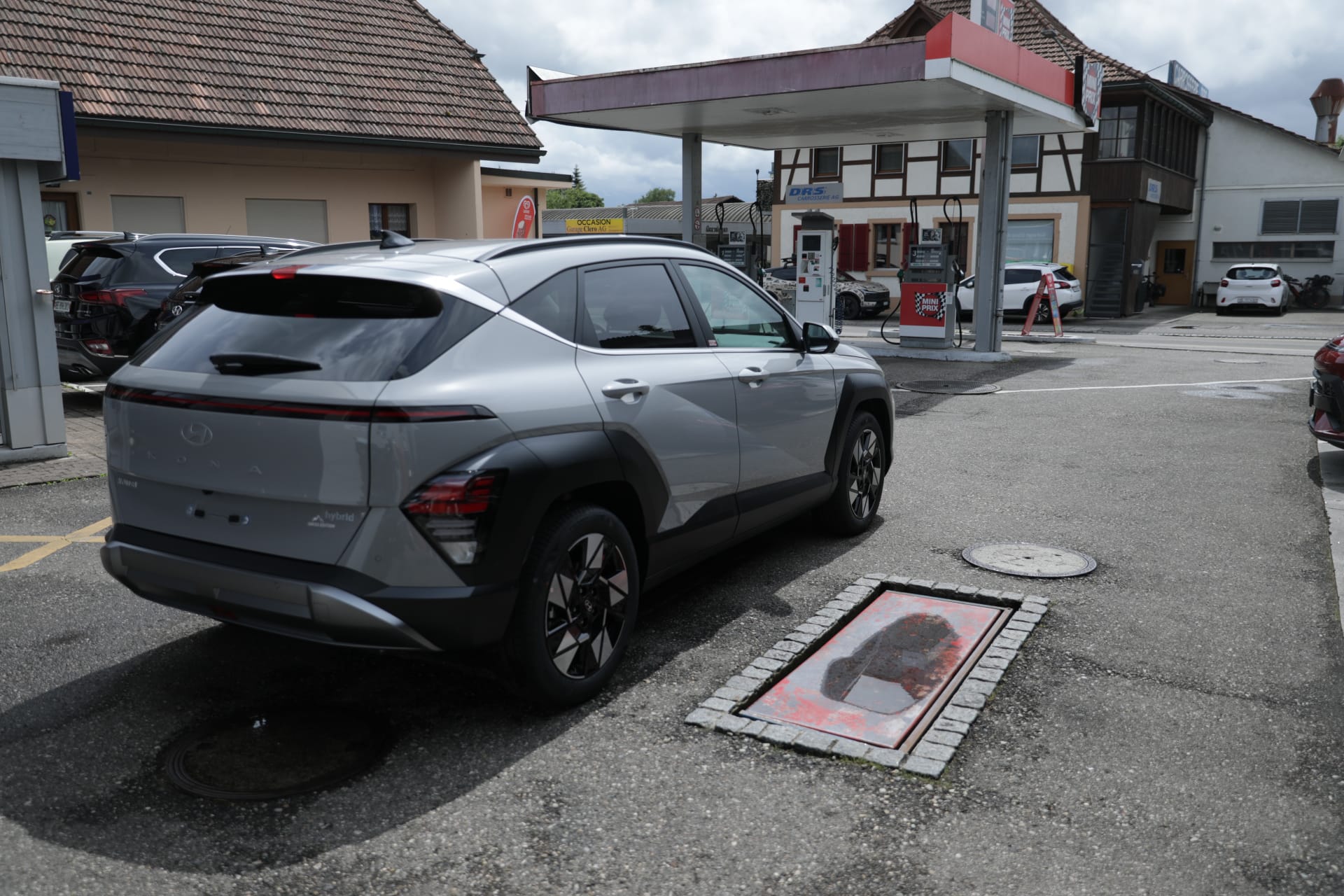 HYUNDAI Kona 1.6 GDi HEV Vertex Swiss Edition DCT-image-5