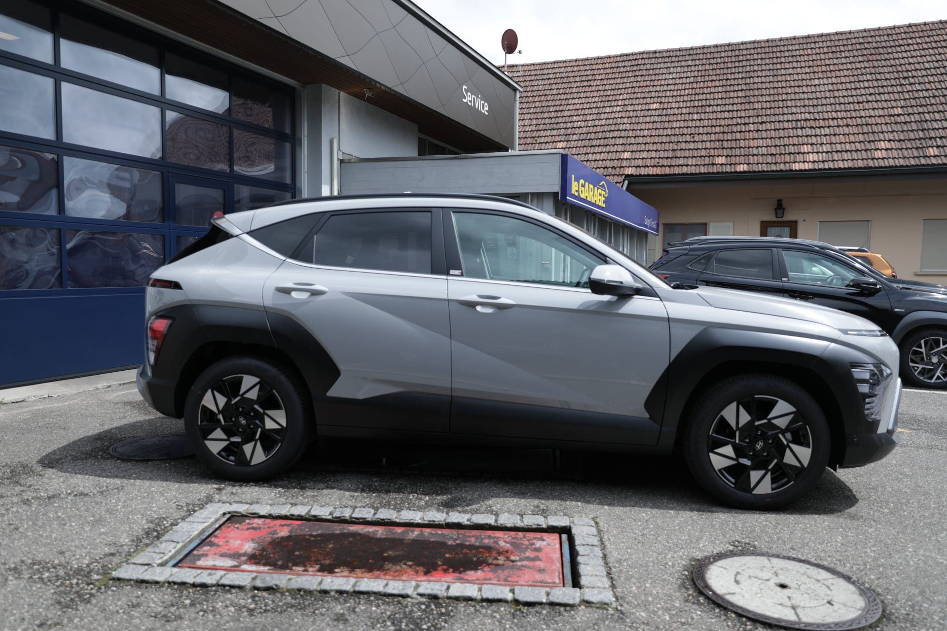 HYUNDAI Kona 1.6 GDi HEV Vertex Swiss Edition DCT-image-6