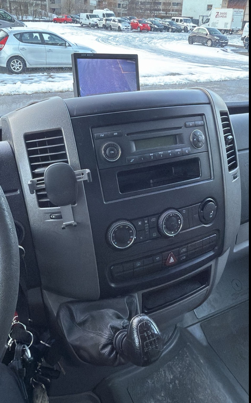 VW Crafter 35 2.5 TDI 109 PS-image-10