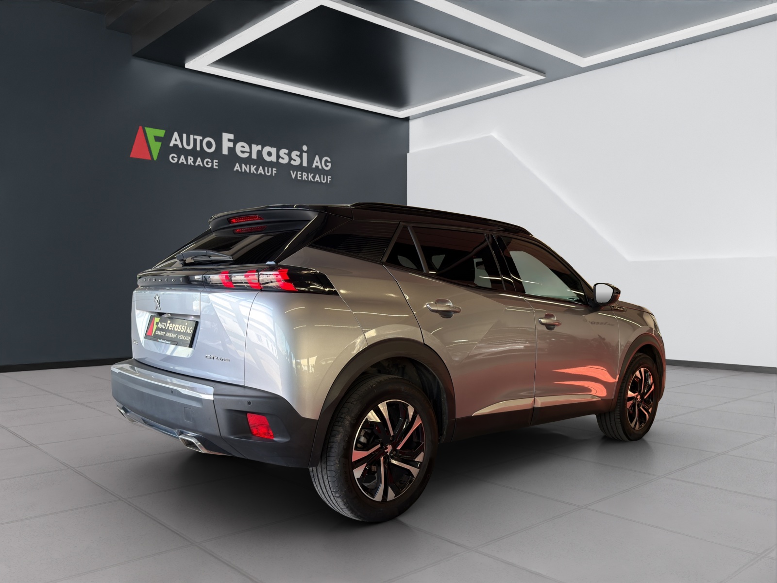 PEUGEOT 2008 1.2 PureTech GT Line-image-5