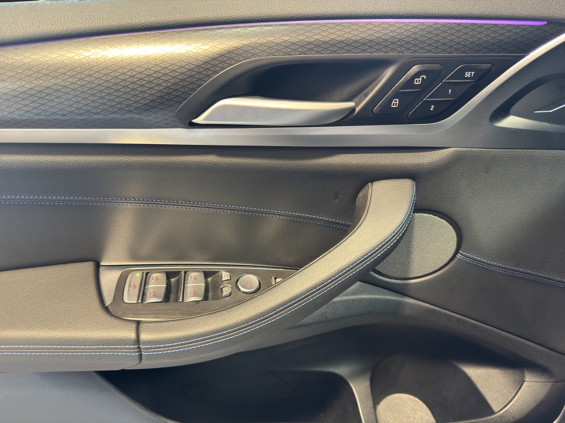 BMW iX3 Impressive-image-12
