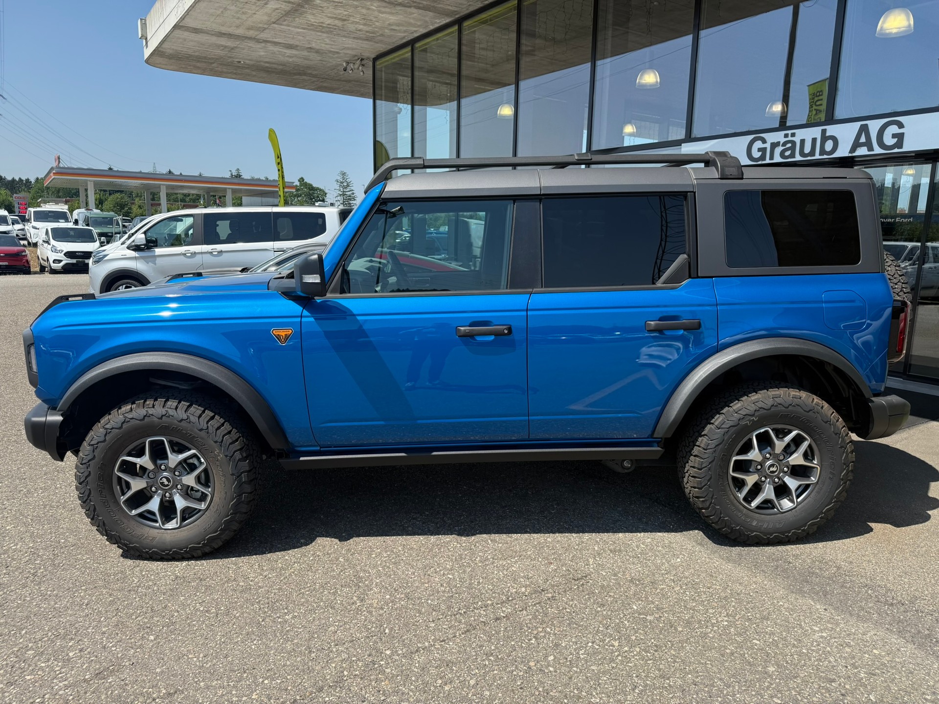 FORD Bronco 2.7 EcoB Badlands e-4WD-showroom-element-3