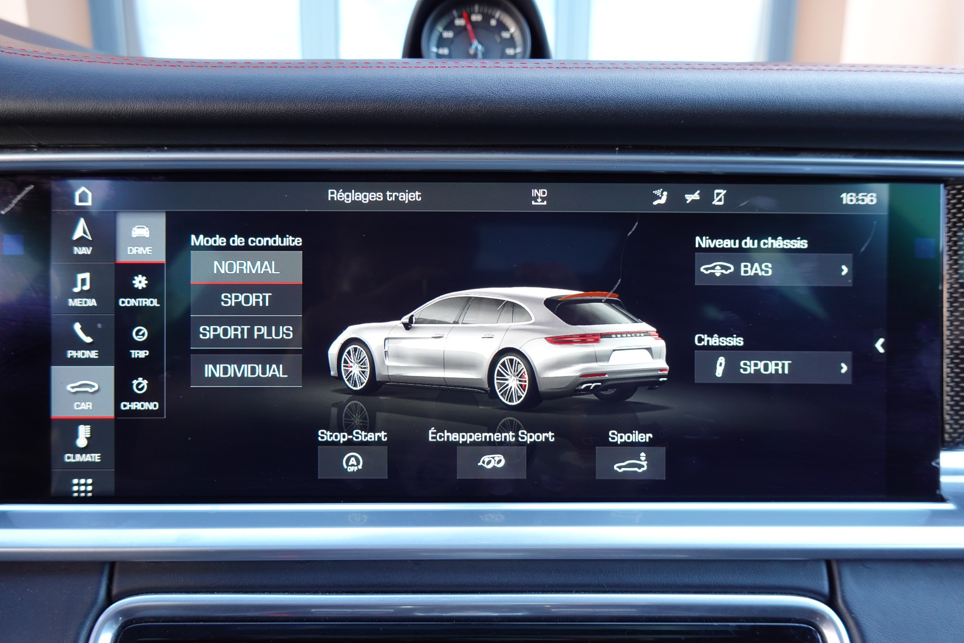 PORSCHE Panamera GTS Sport Turismo PDK "Toit Pano * Roues Directrices * Services Porsche * LED * Son BOSE"-image-20
