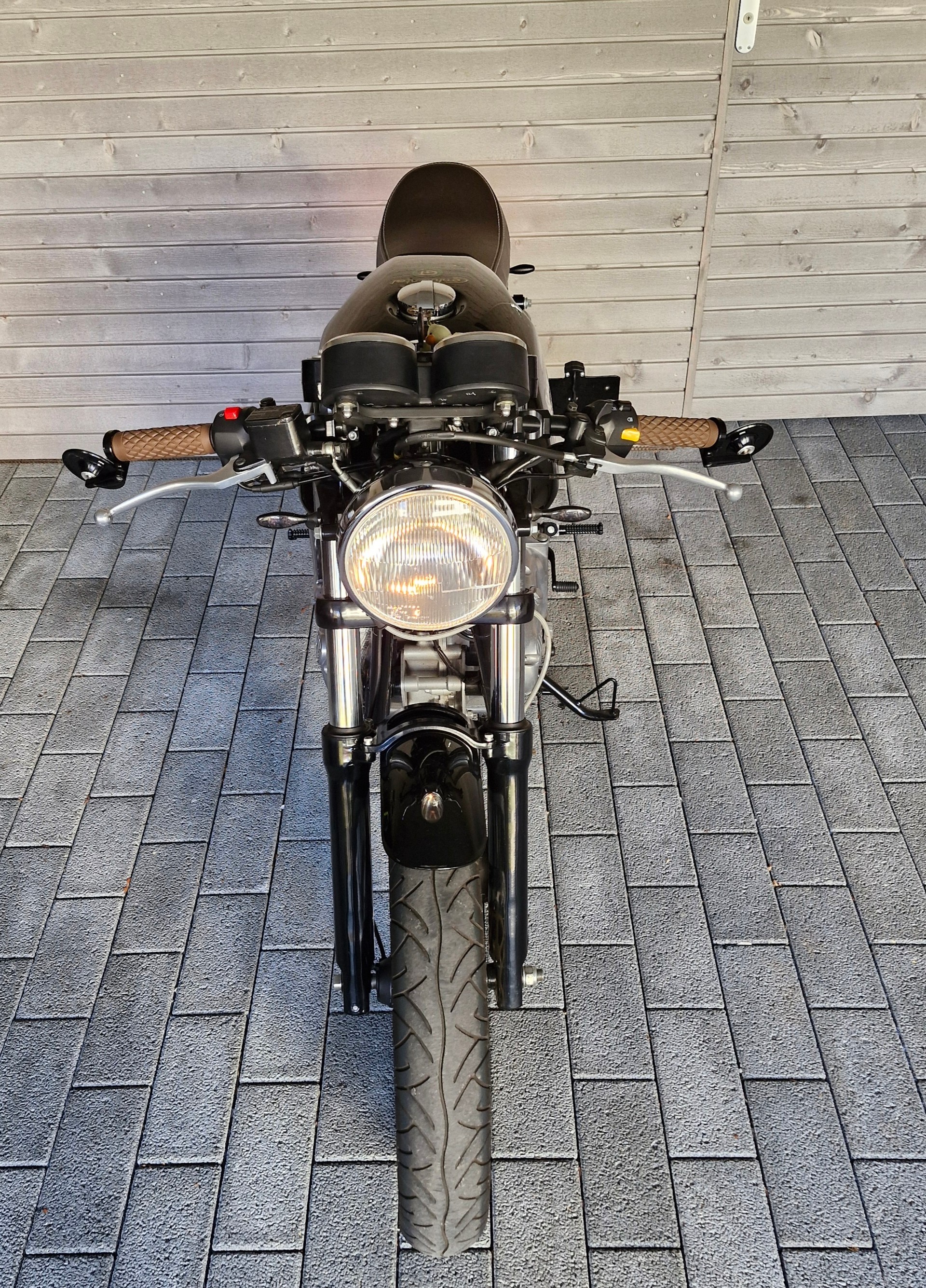ROYAL ENFIELD Continental GT 535-image-4