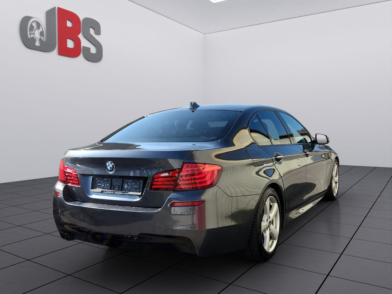 BMW 520d xDrive Luxury Line Steptronic-image-5