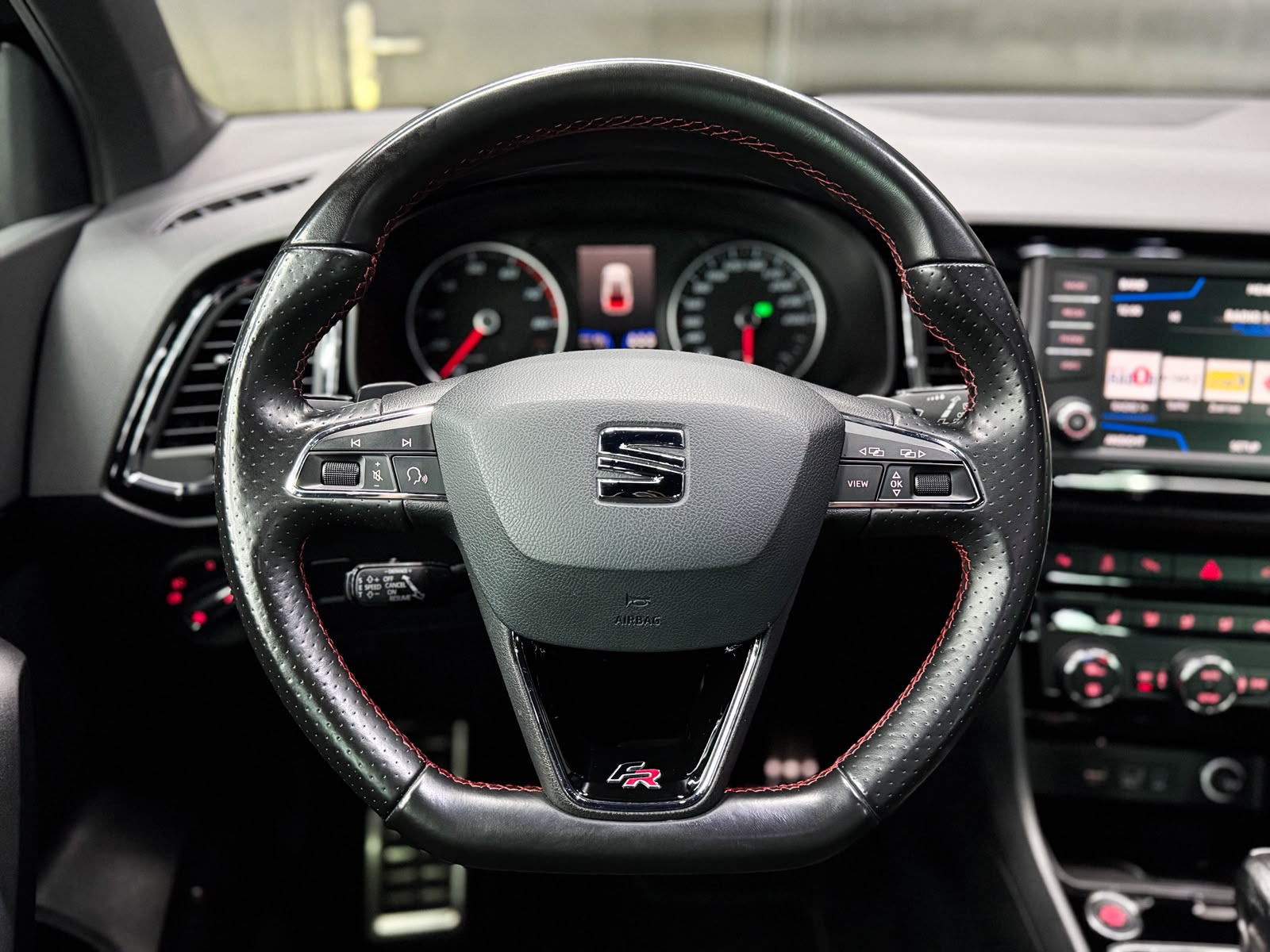 SEAT Ateca 2.0 TSI SWISS FR 4Drive DSG-image-10