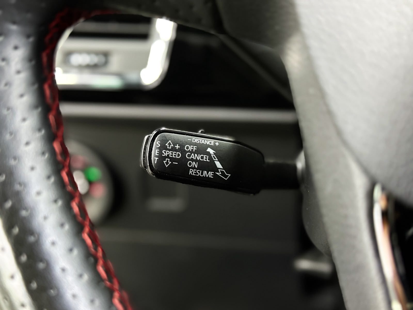 SEAT Ateca 2.0 TSI SWISS FR 4Drive DSG-image-18