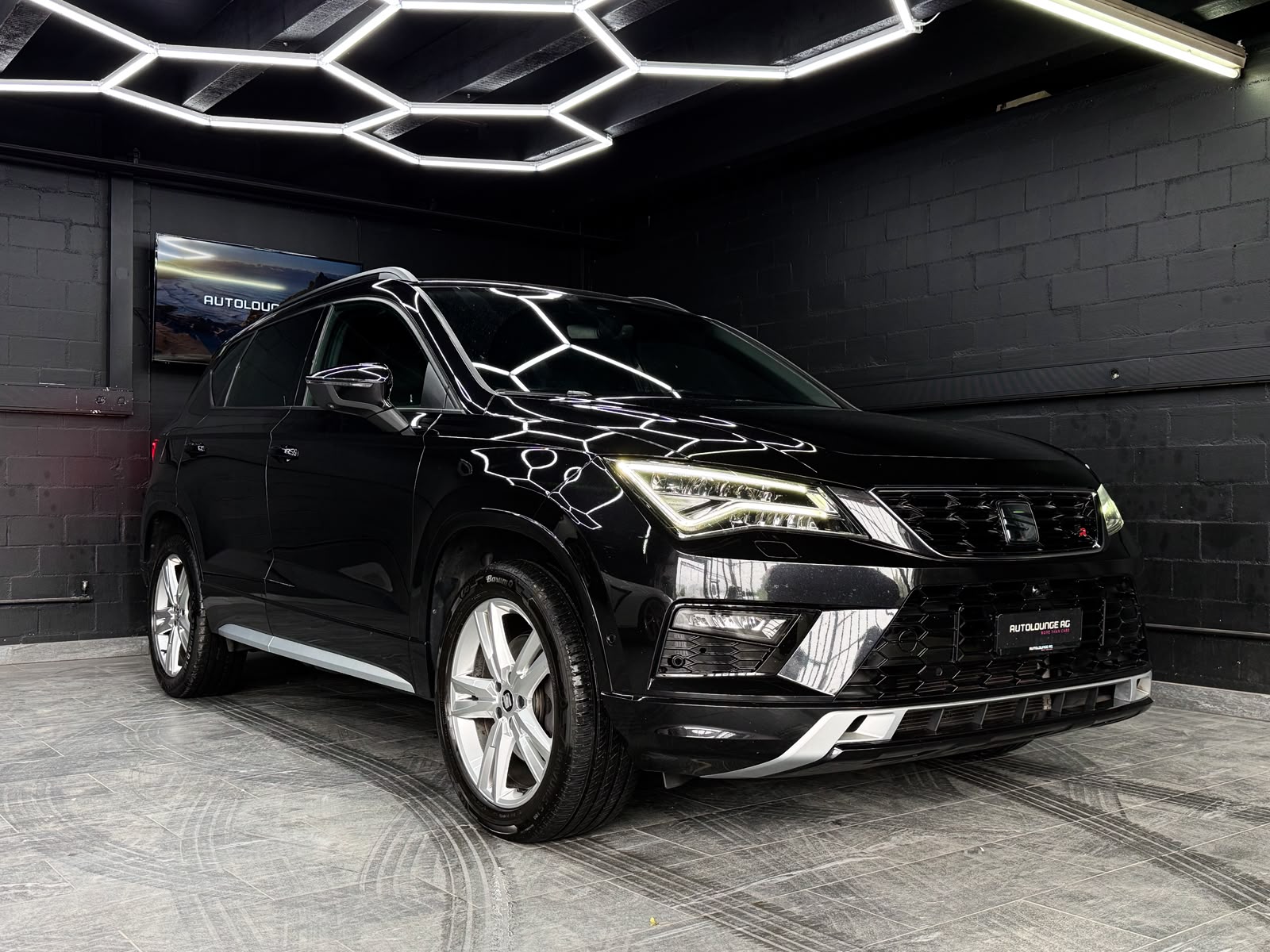 SEAT Ateca 2.0 TSI SWISS FR 4Drive DSG-showroom-element-1