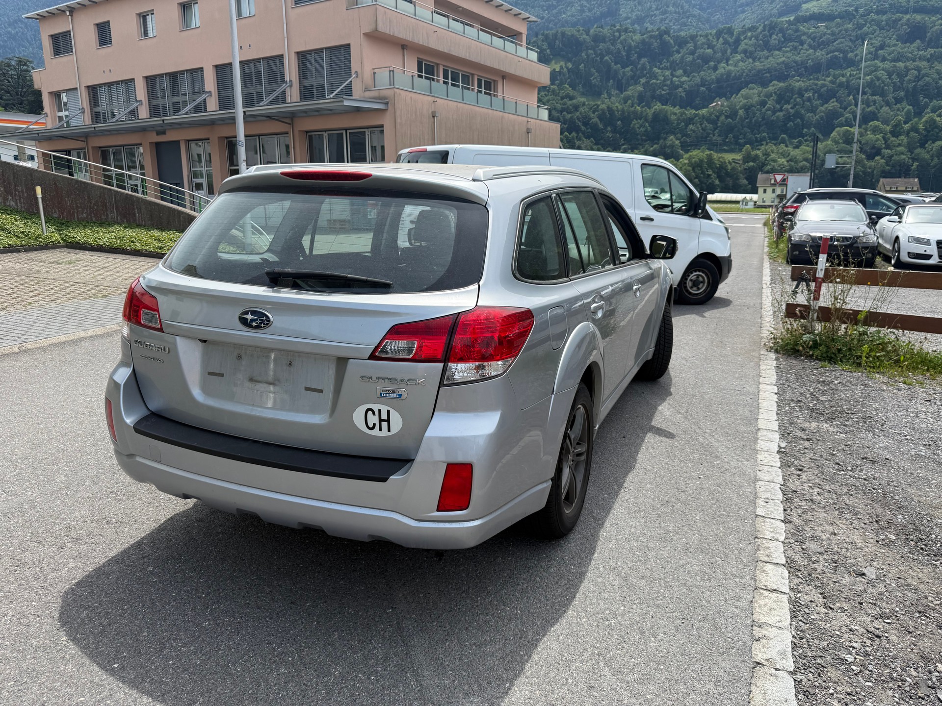 SUBARU Outback 2.0D Limited AWD-showroom-element-2
