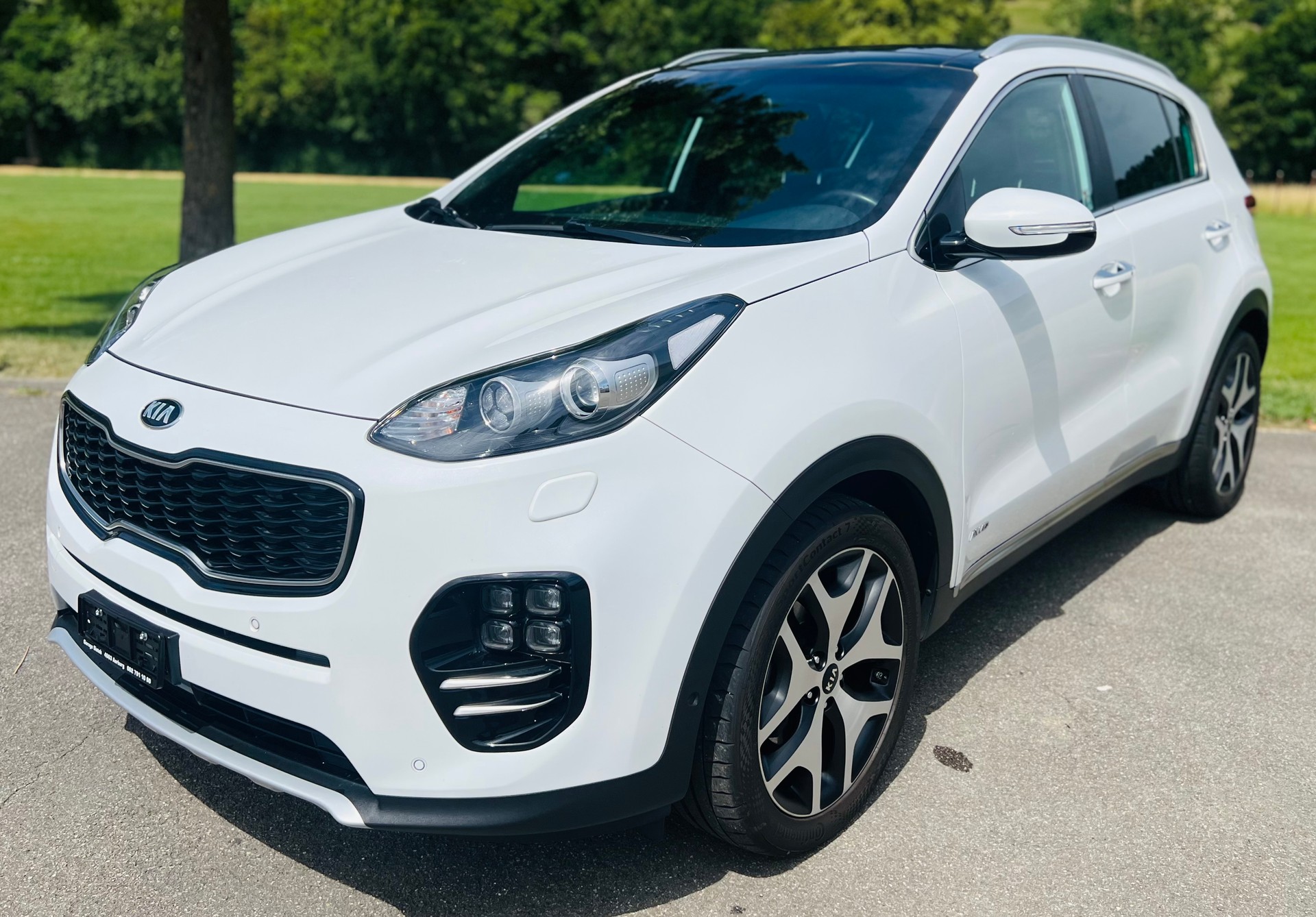 KIA Sportage 2.0CRDi Style GT Line 4WD Automat-image-13