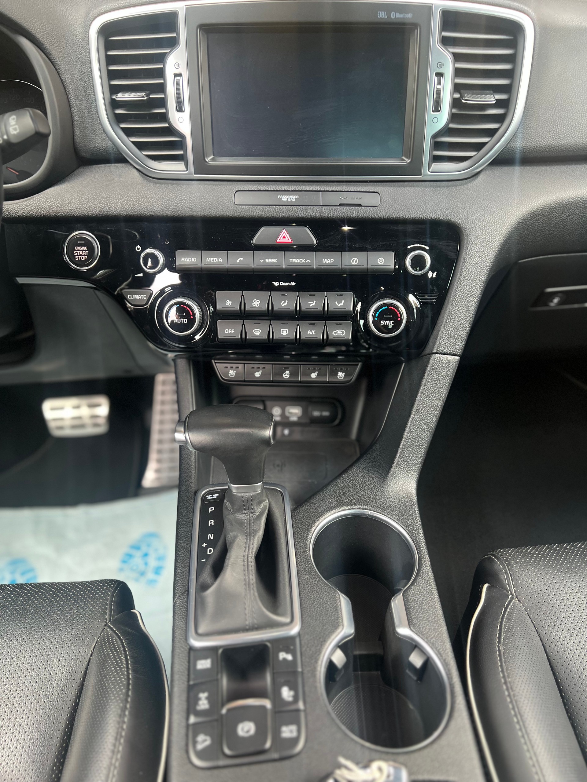 KIA Sportage 2.0CRDi Style GT Line 4WD Automat-image-12