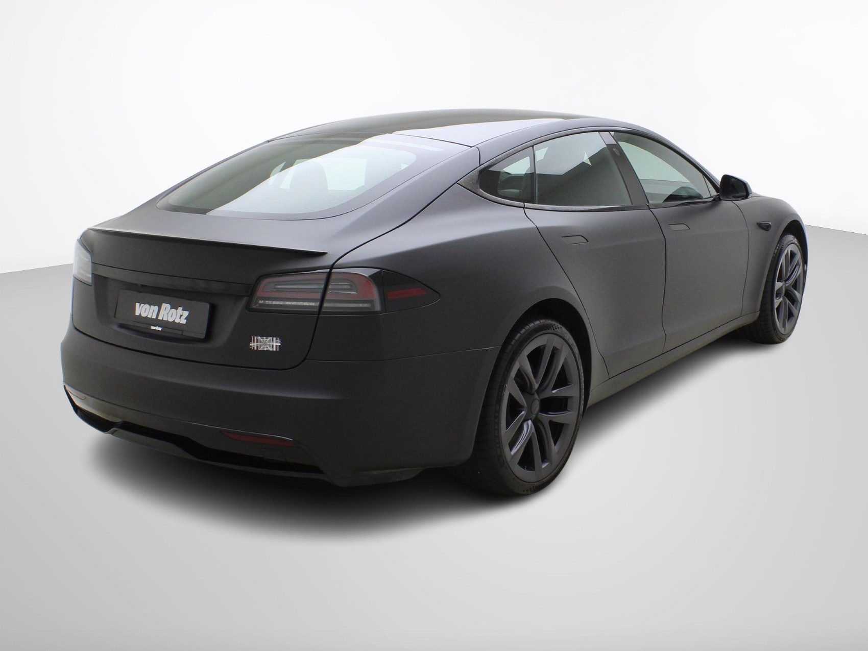 TESLA Model S 100 kWh Plaid-image-4